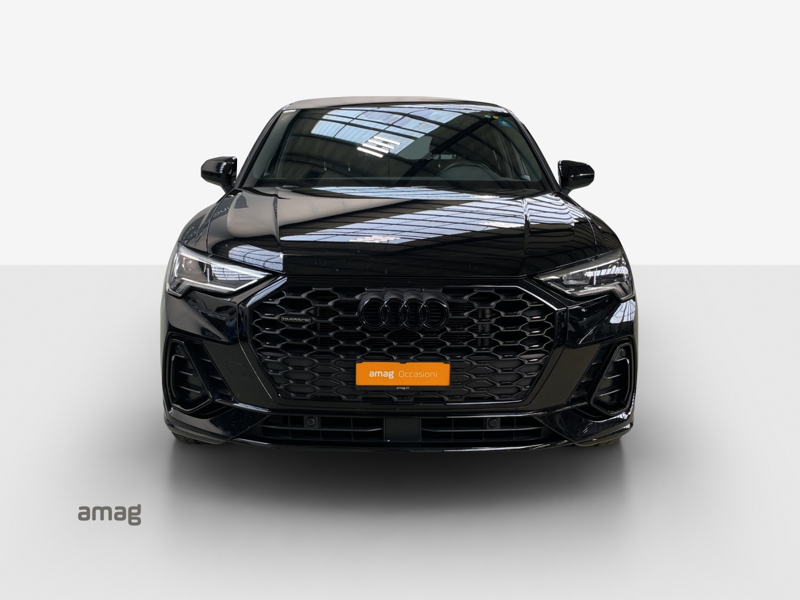 AUDI Q3 Sportback 45 TFSI S line quattro S-tronic-image-6
