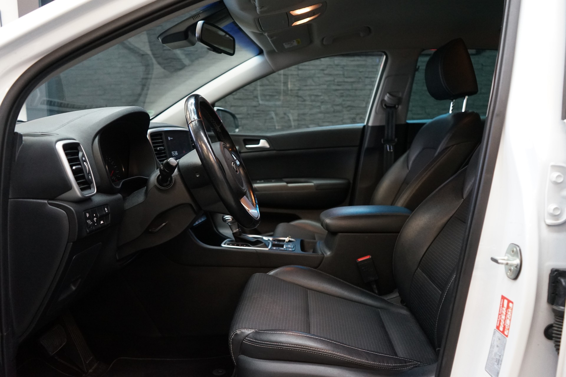 KIA Sportage 1.6CRDi Mild Hybrid Sportage 4WD DCT-image-4