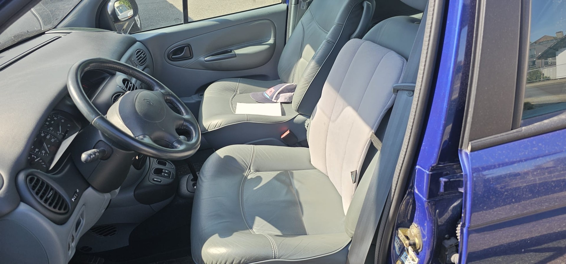 RENAULT Scenic 2.0-image-4