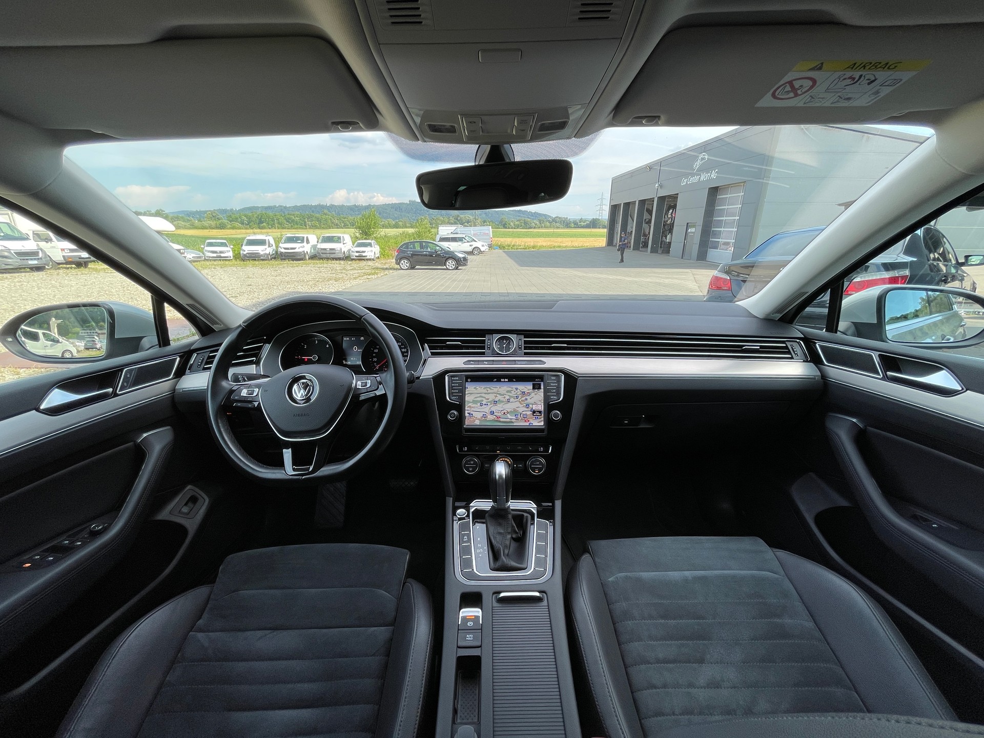 VW Passat Variant 2.0 TDI BMT Highline DSG-image-7