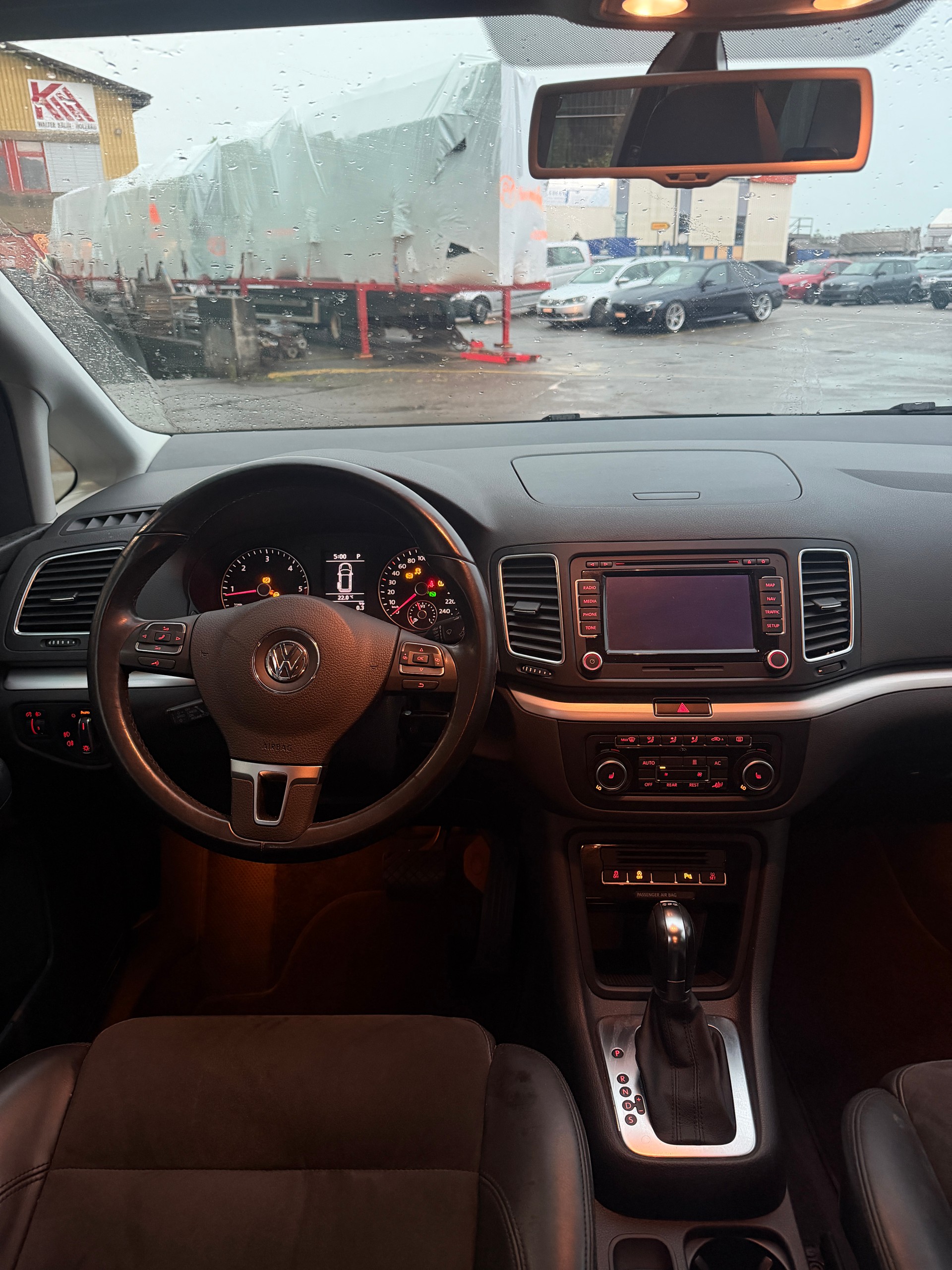 VW Sharan 2.0 TDI BMT Comfortline DSG-image-10