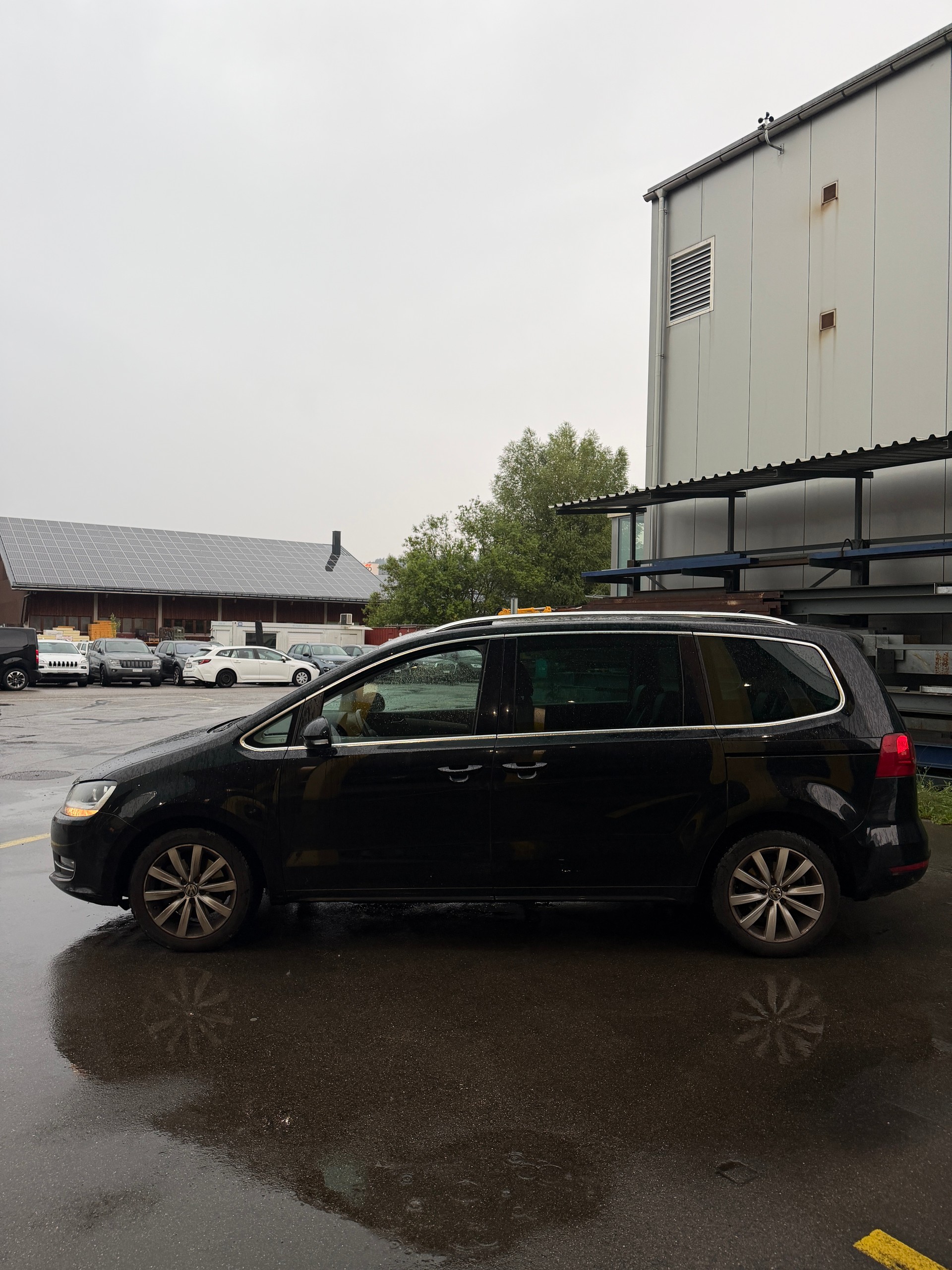 VW Sharan 2.0 TDI BMT Comfortline DSG-image-3