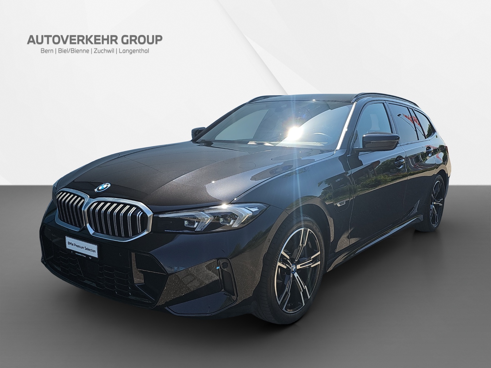 BMW 320e xDr Tour M Sport-image-0