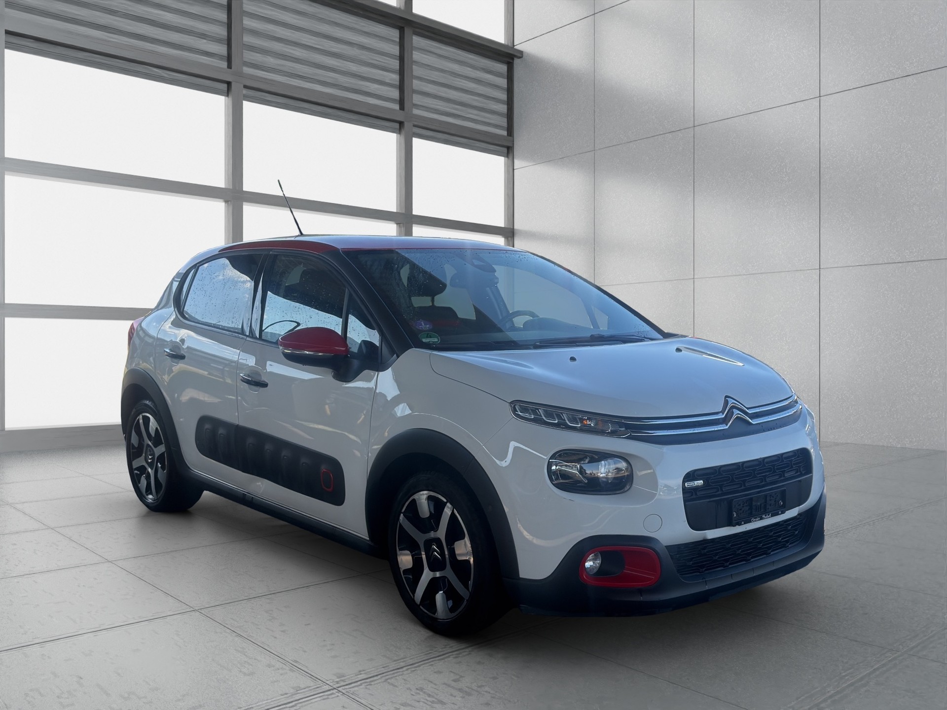 CITROEN C3 1.2i PureTech Feel EAT-image-2