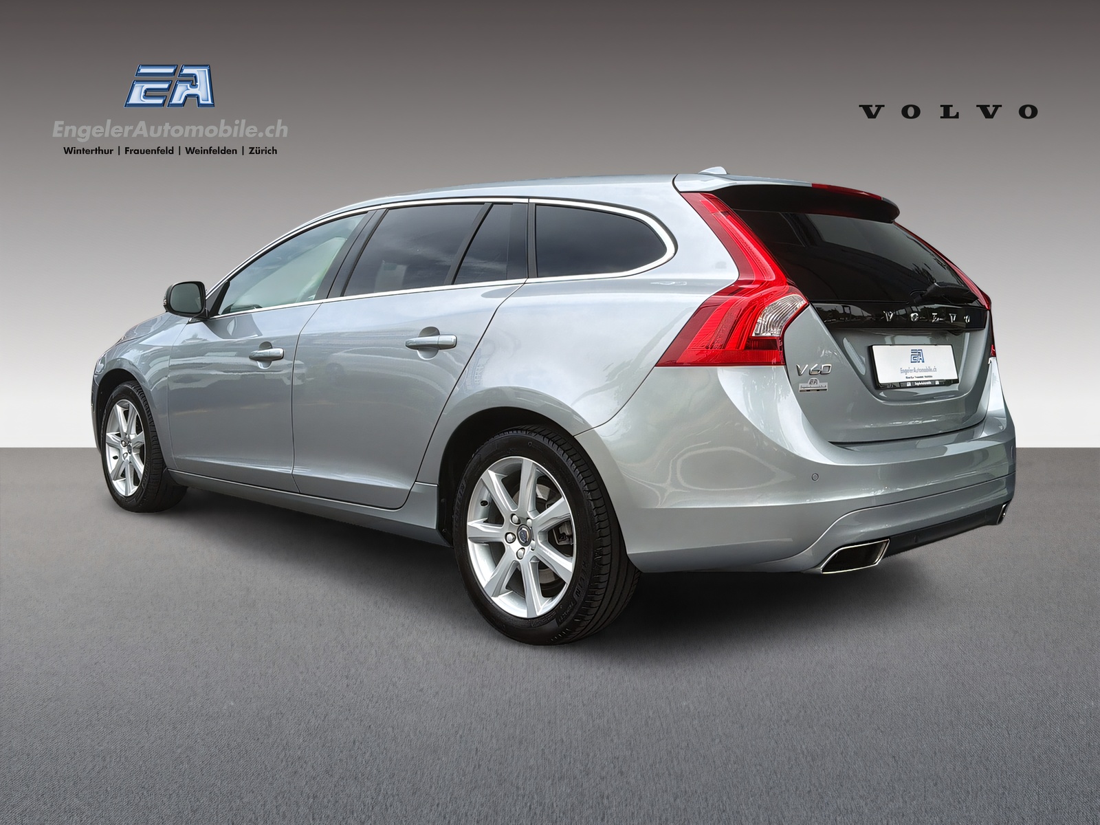 VOLVO V60 2.4 D4 Summum AWD-image-3