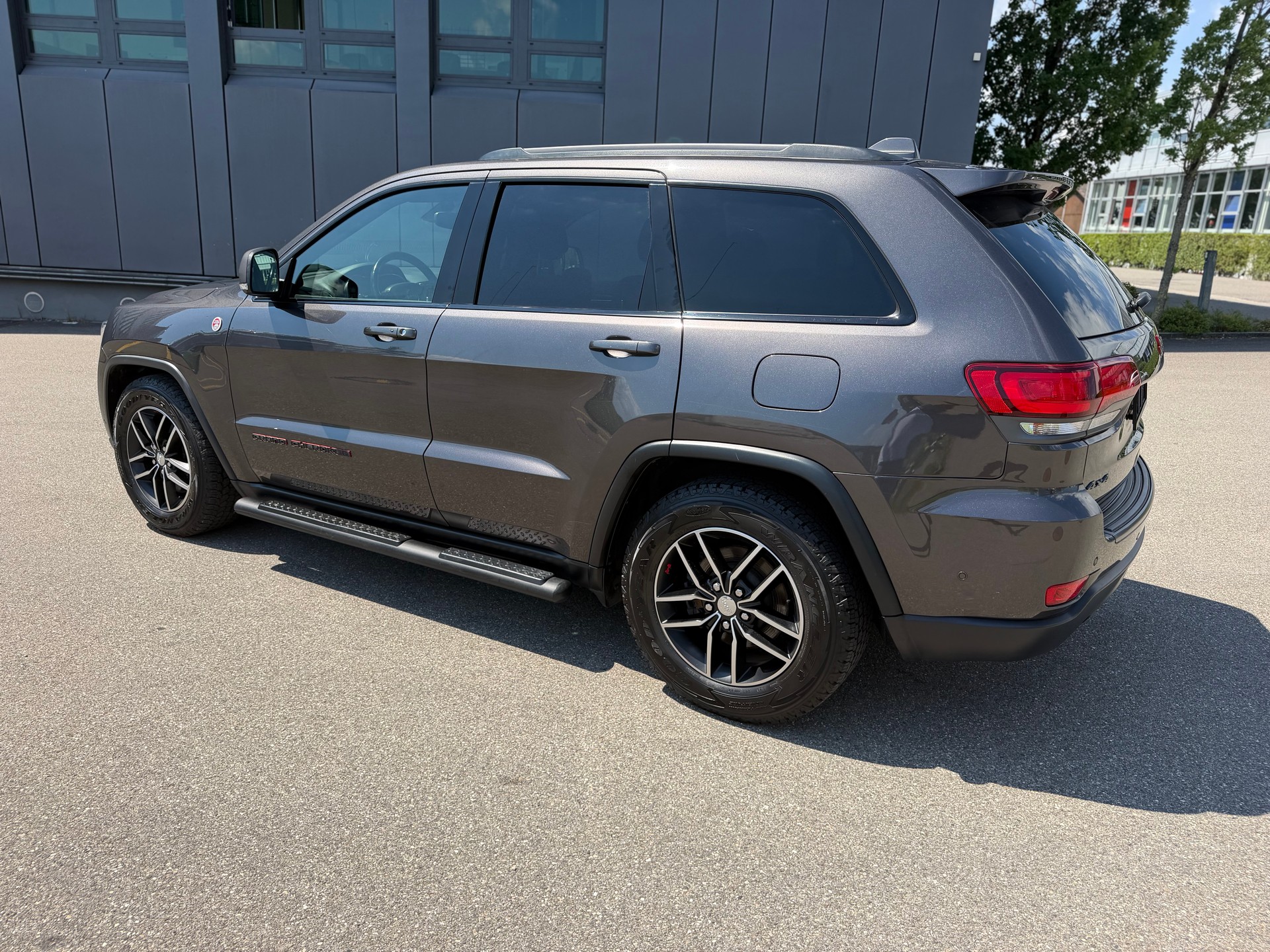 JEEP Grand Cherokee 3.0 CRD Trailhawk Automatic-image-7