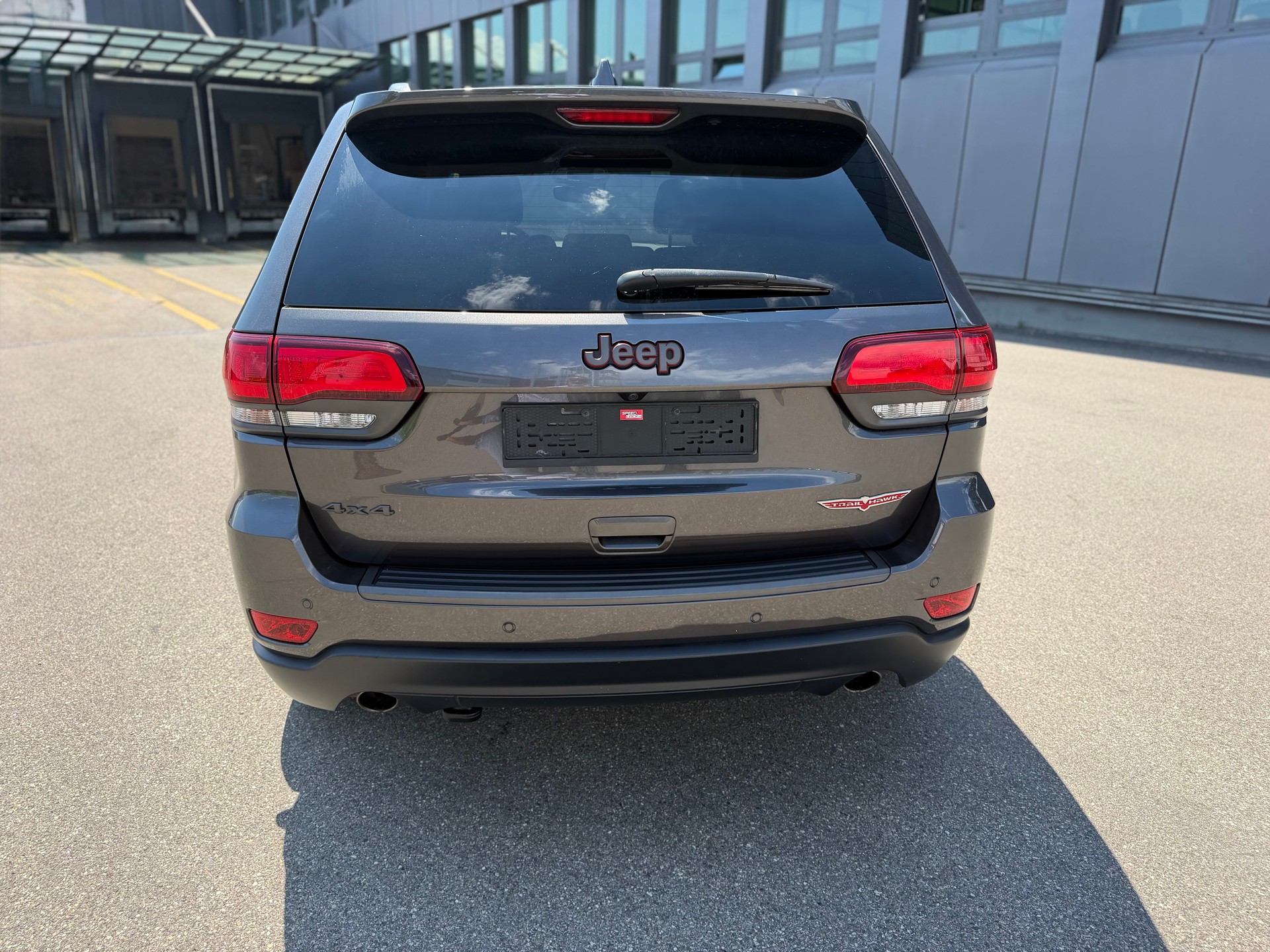 JEEP Grand Cherokee 3.0 CRD Trailhawk Automatic-image-5