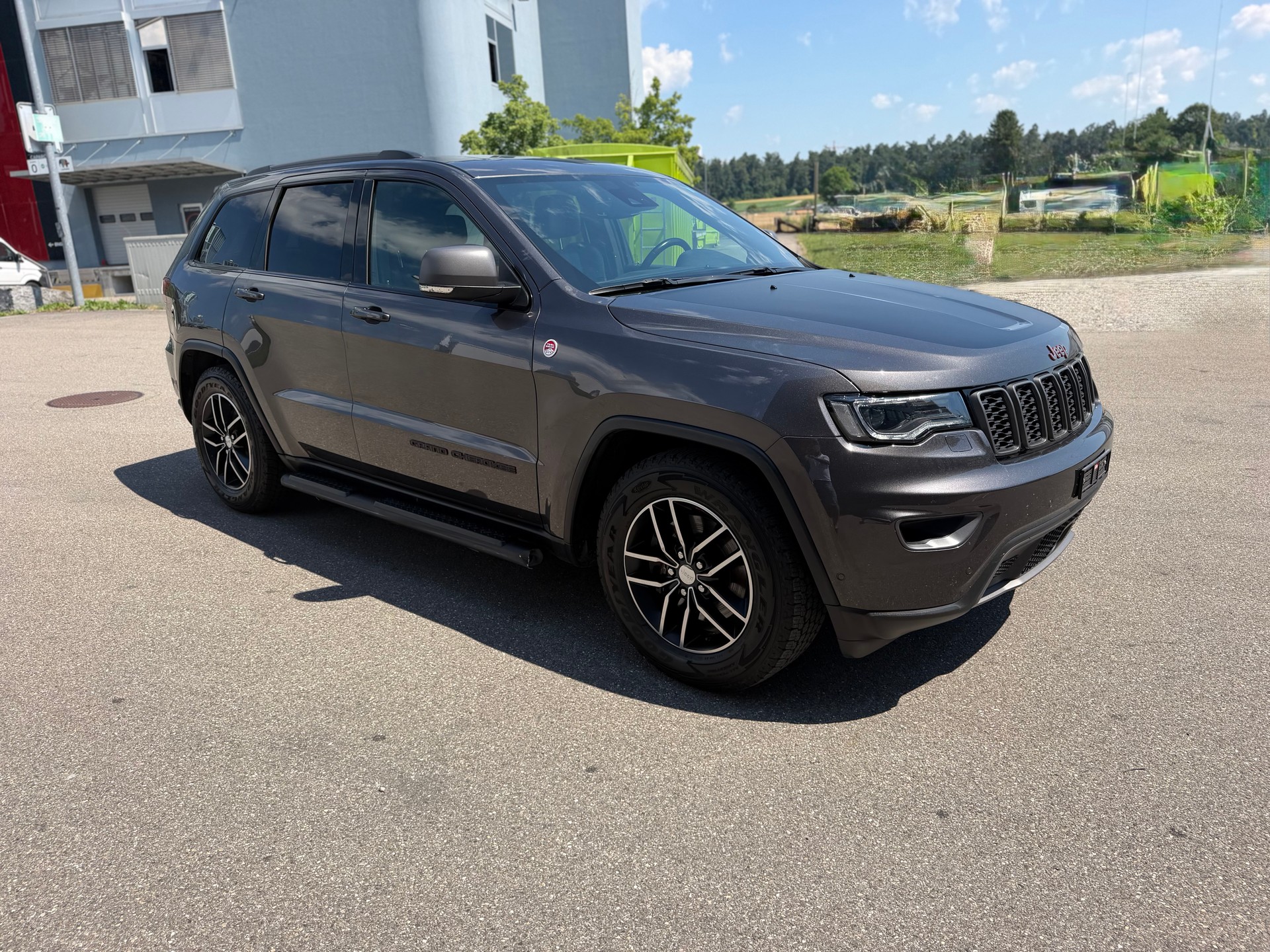 JEEP Grand Cherokee 3.0 CRD Trailhawk Automatic-showroom-element-2