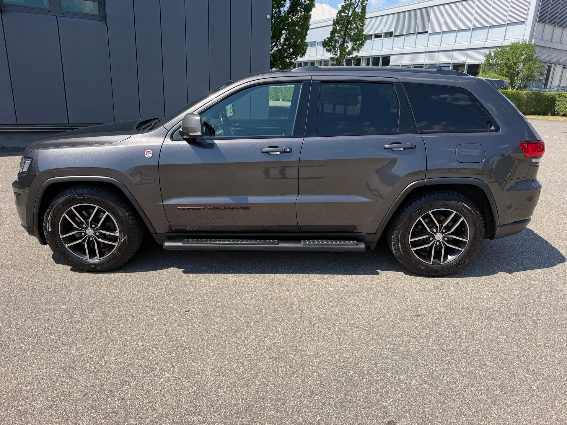 JEEP Grand Cherokee 3.0 CRD Trailhawk Automatic-image-17