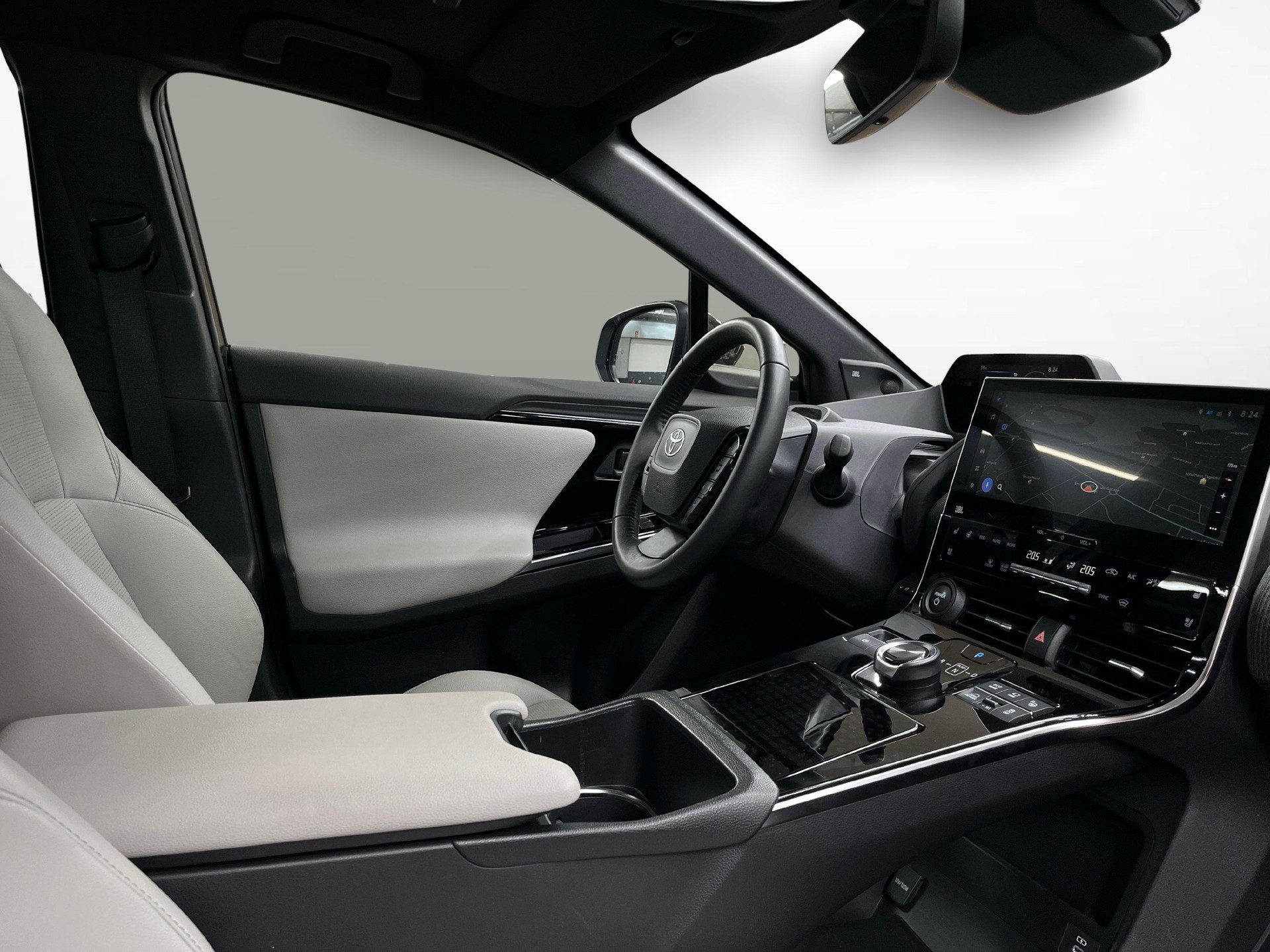 TOYOTA bZ4X Premium AWD-image-9