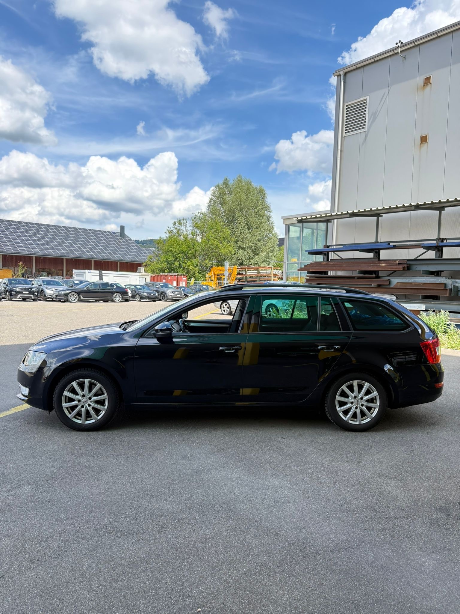 SKODA Octavia Combi 1.8 TSI Elegance-image-7