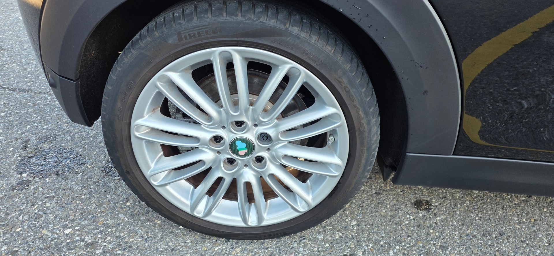 MINI Cooper SE Mosaert Edition-image-9