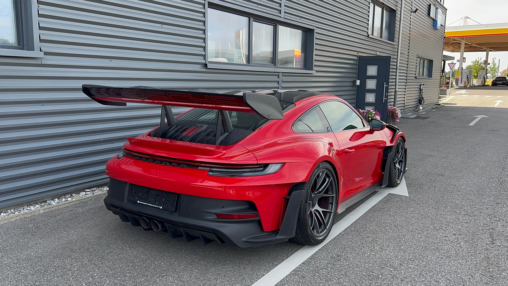 PORSCHE 911 GT3 RS Weissach-image-4