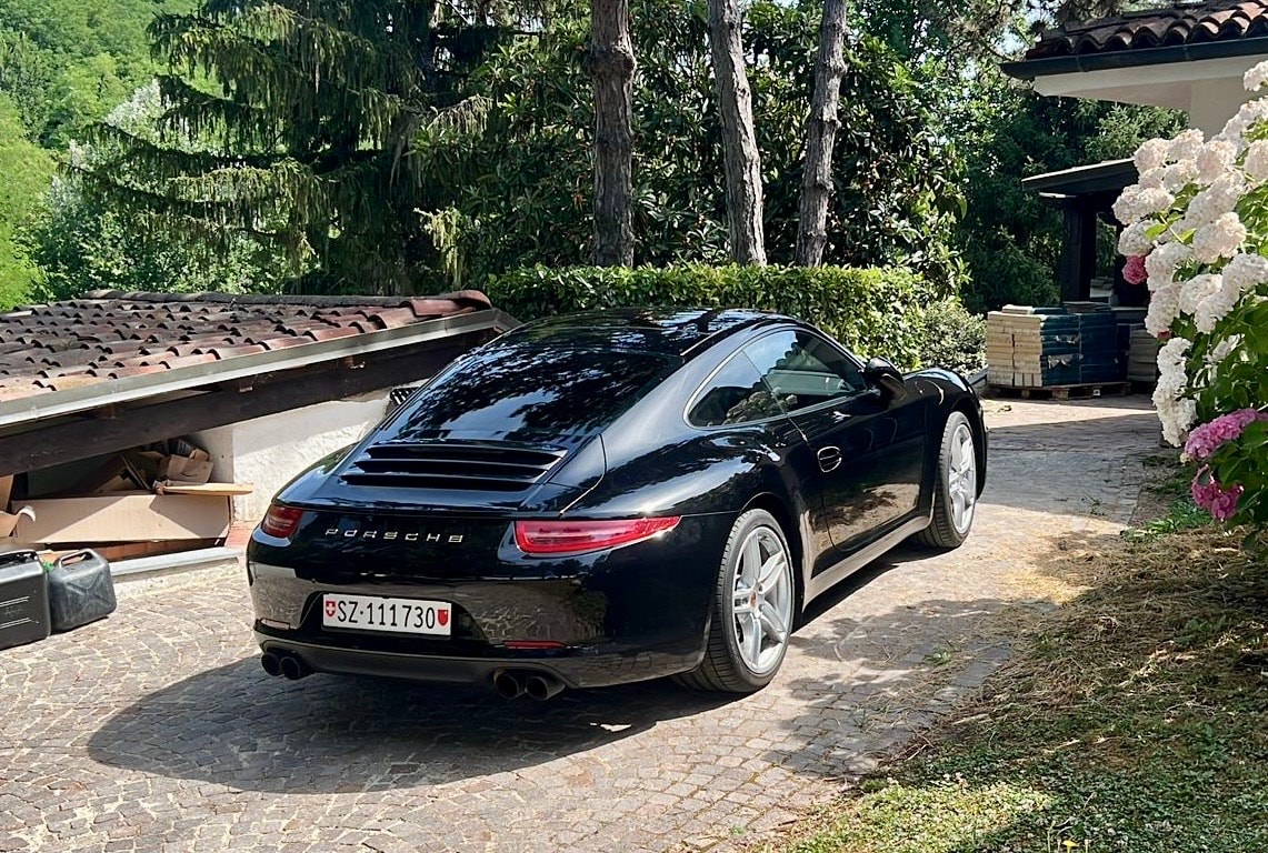 PORSCHE 991-image-0