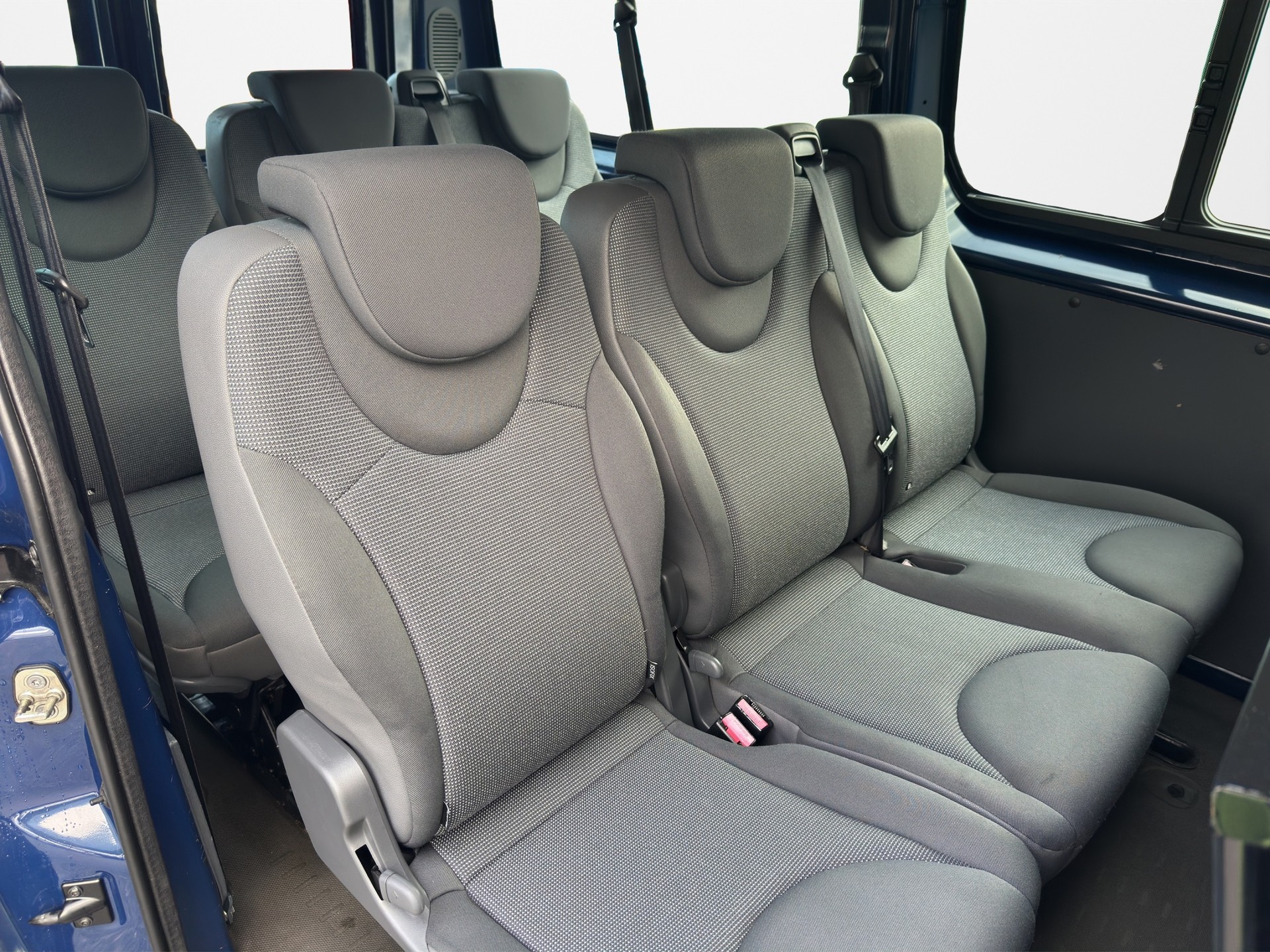 CITROEN Jumpy 2.0 HDi L2H1 Attraction-image-15
