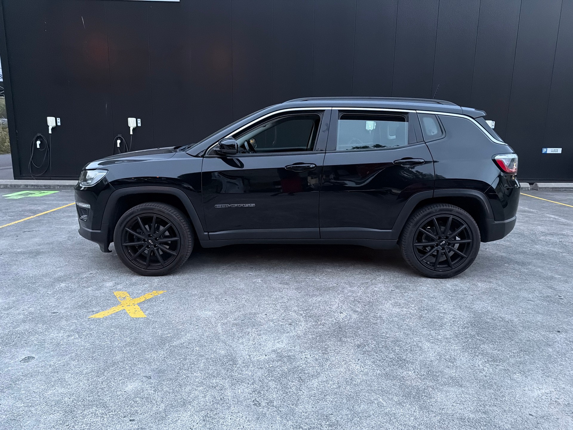 JEEP Compass 2.0CRD Longtitude AWD 9ATX-image-1