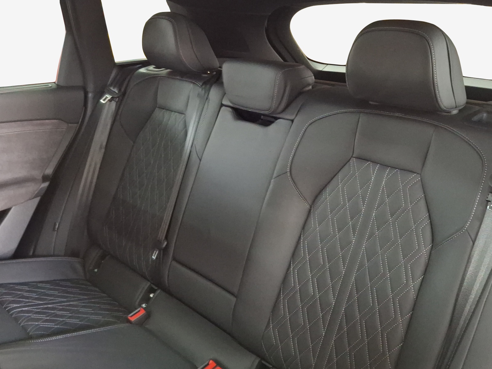 AUDI Q6 e-tron quattro-image-12