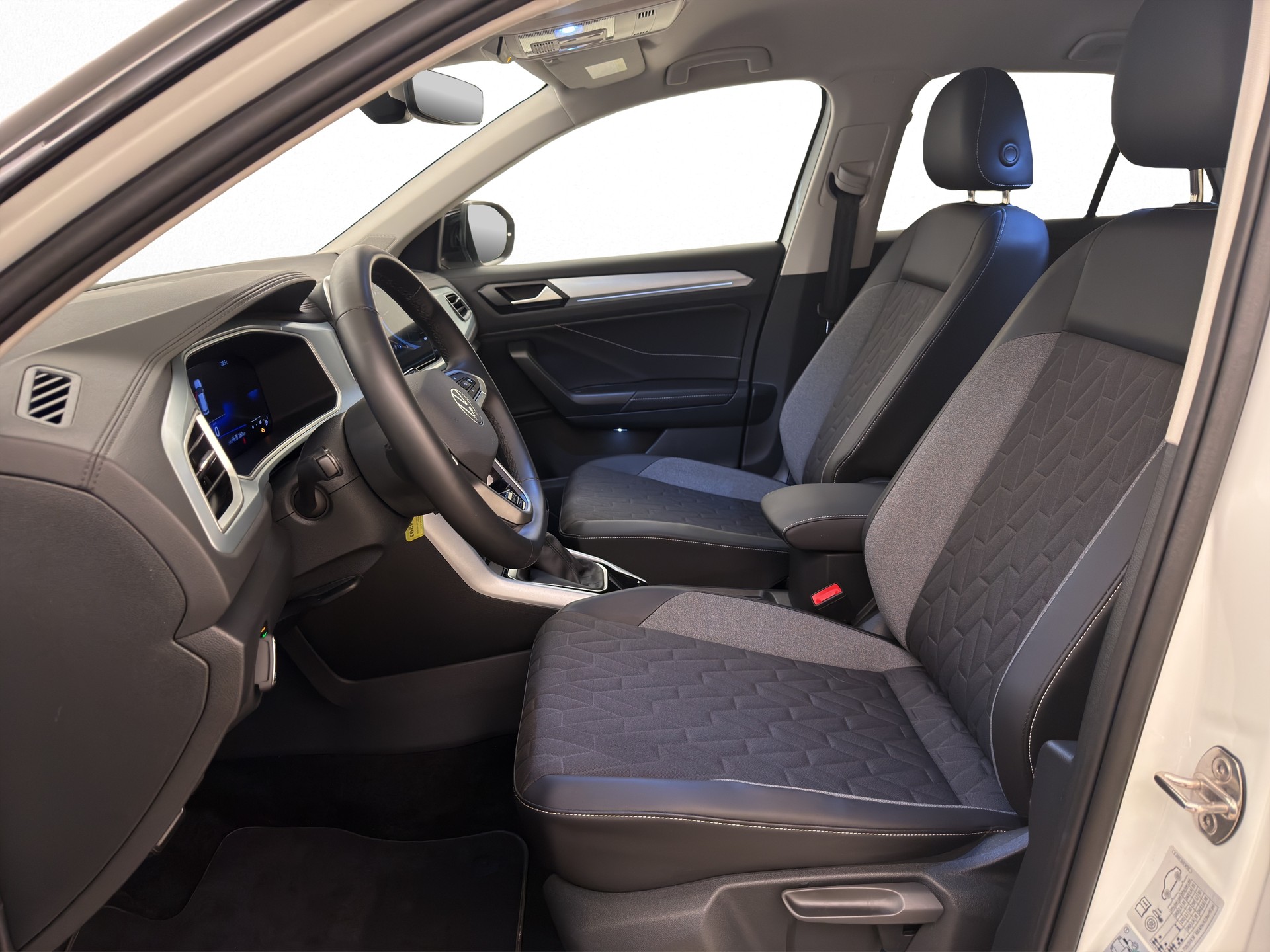 VW T-Roc 1.5 TSI Goal DSG-image-6