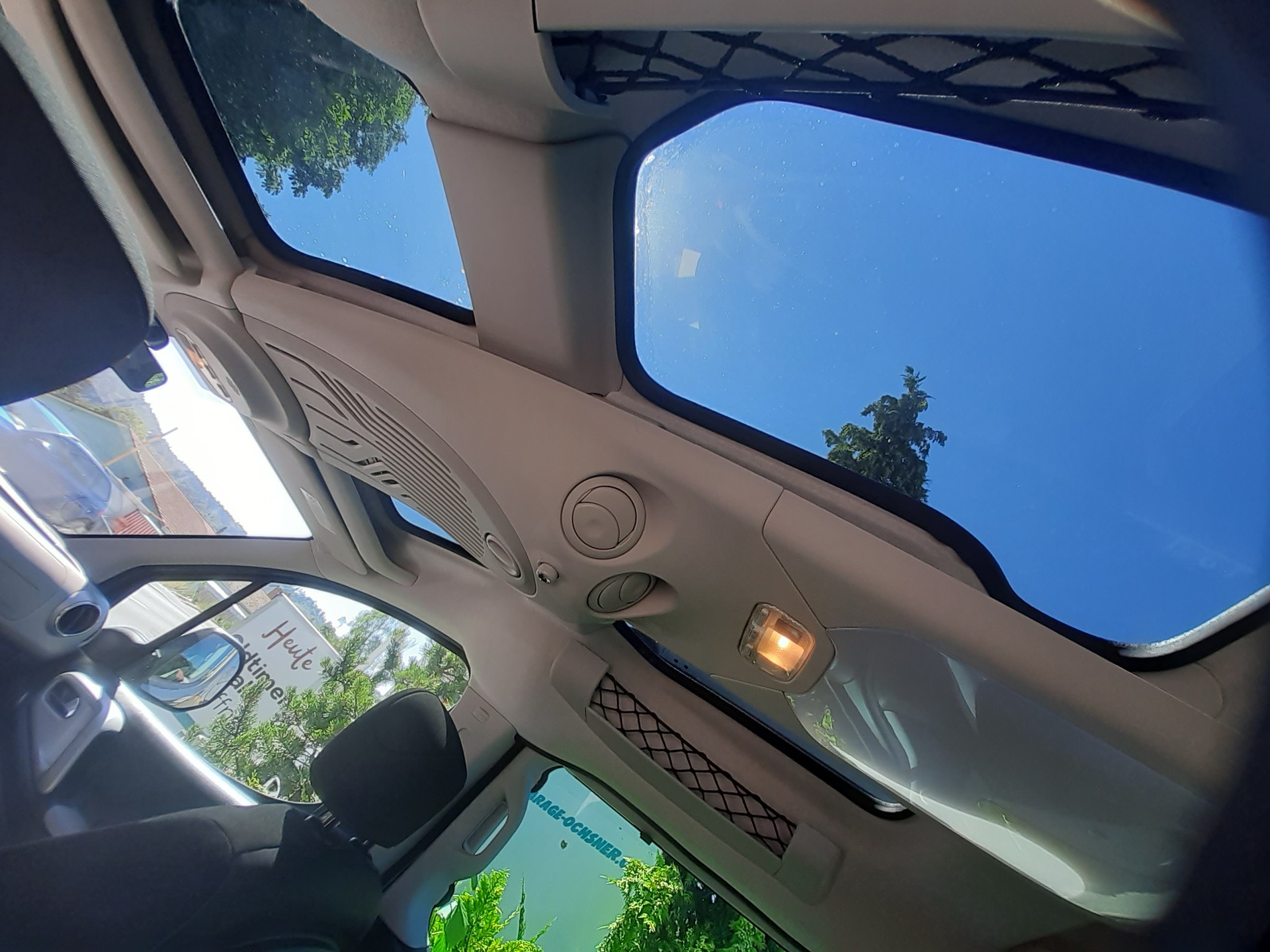 PEUGEOT Partner 1.6 HDI Outdoor-image-9
