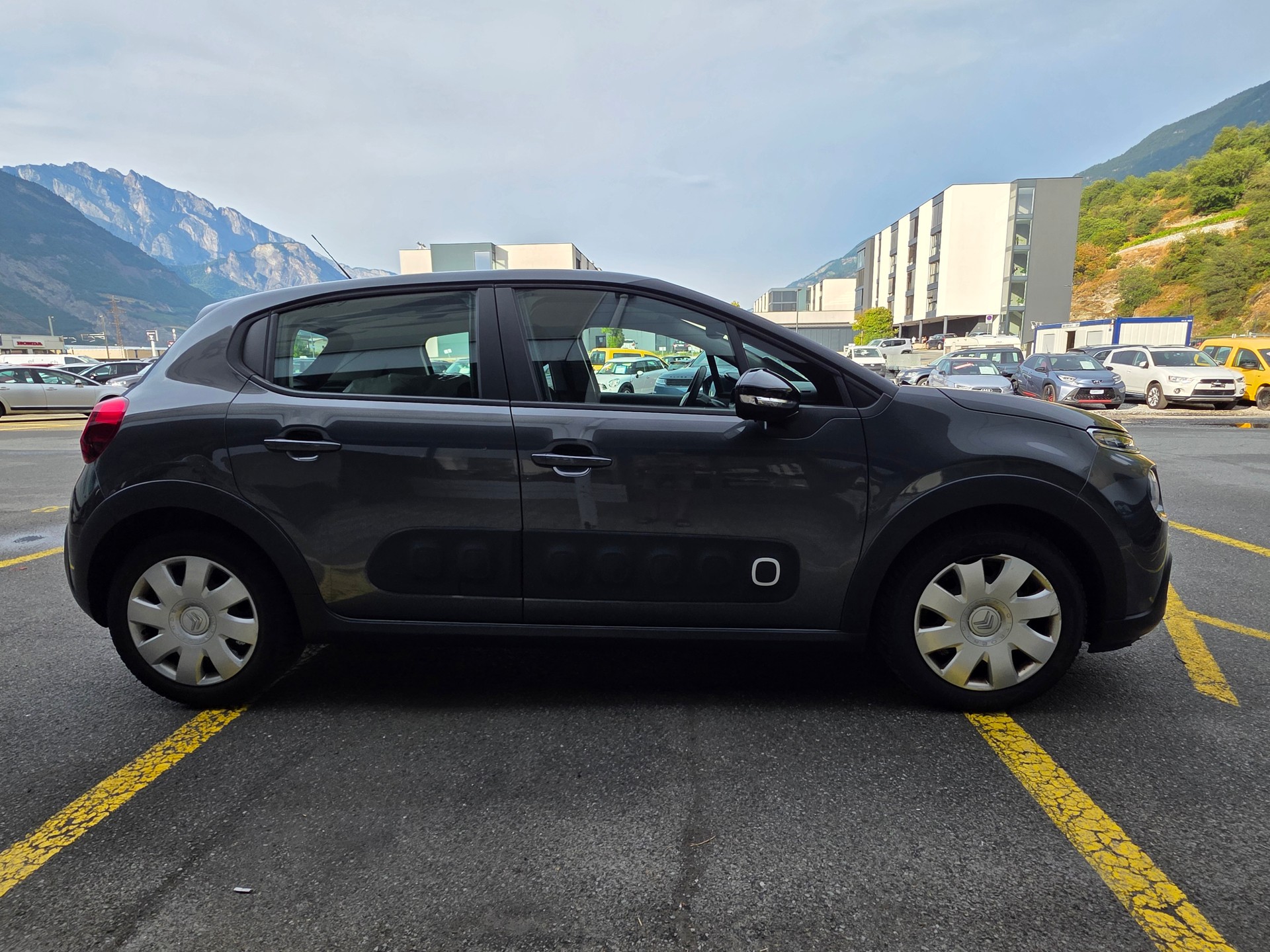 CITROEN C3 1.2i PureTech Feel EAT-image-4