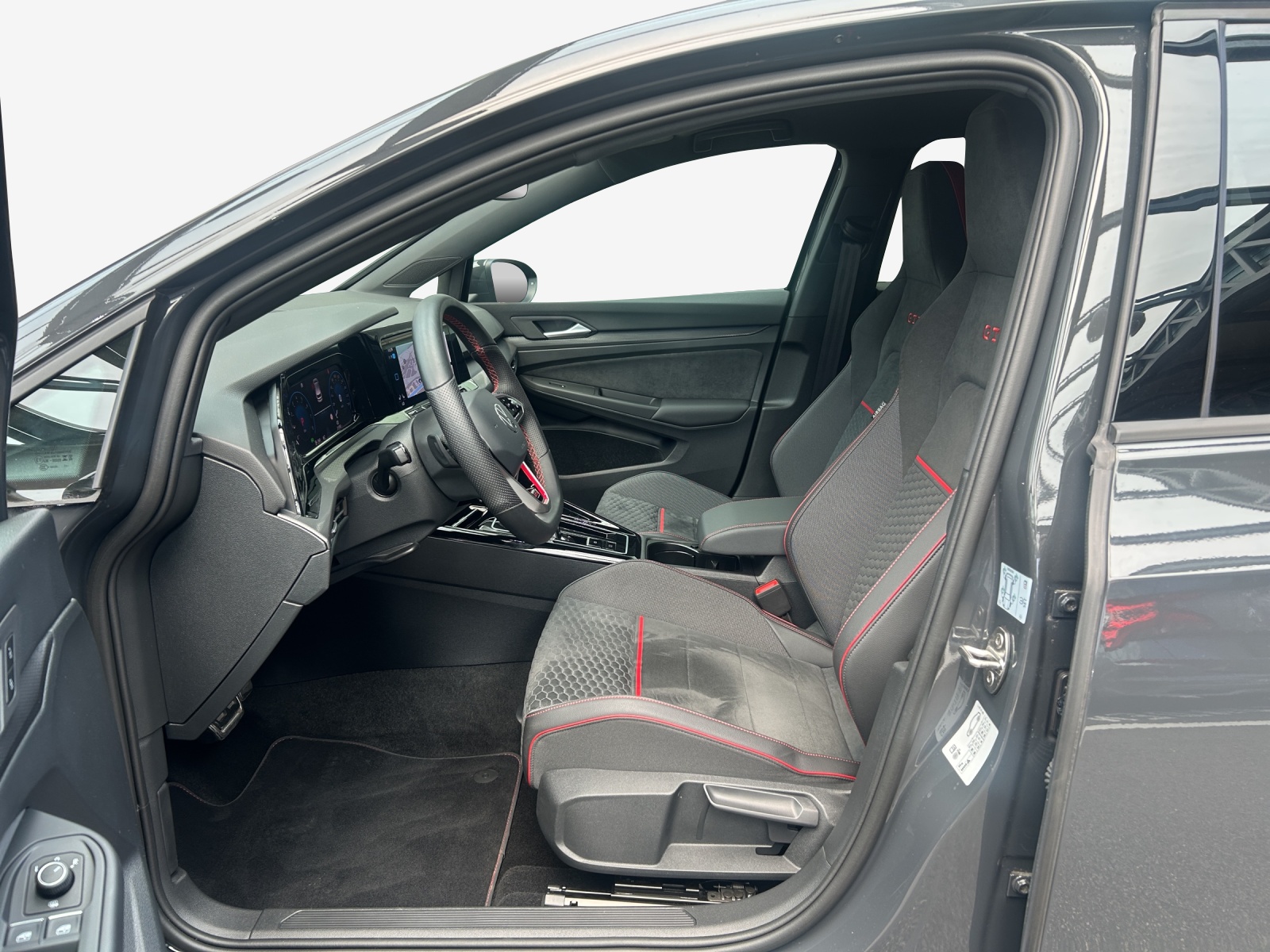 VW Golf 2.0 TSI GTI Clubsport DSG-image-7