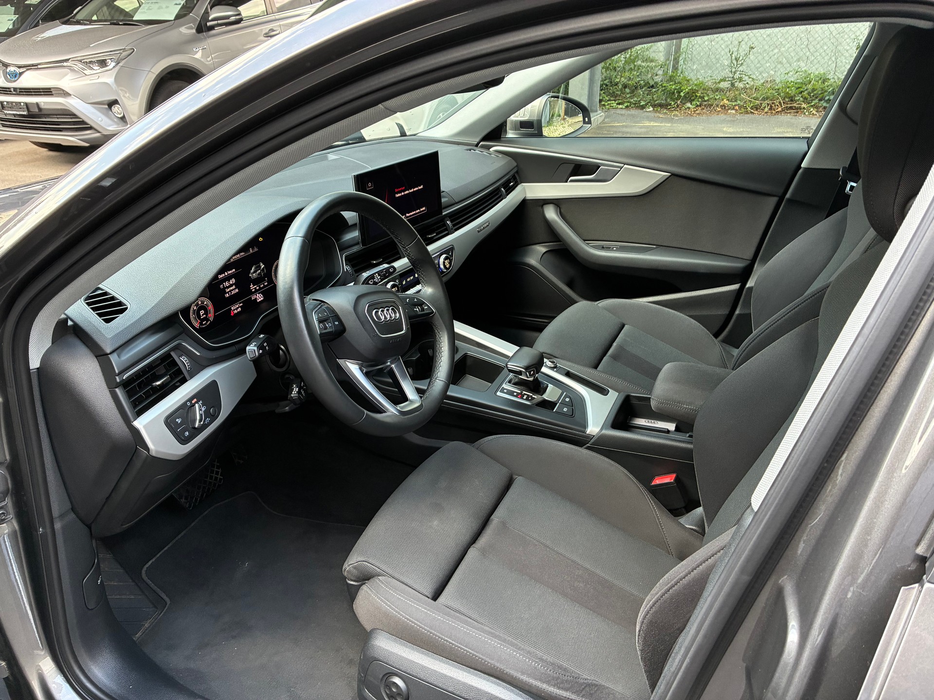 AUDI A4 Avant 40 TDI advanced Attraction quattro S-tronic-image-6