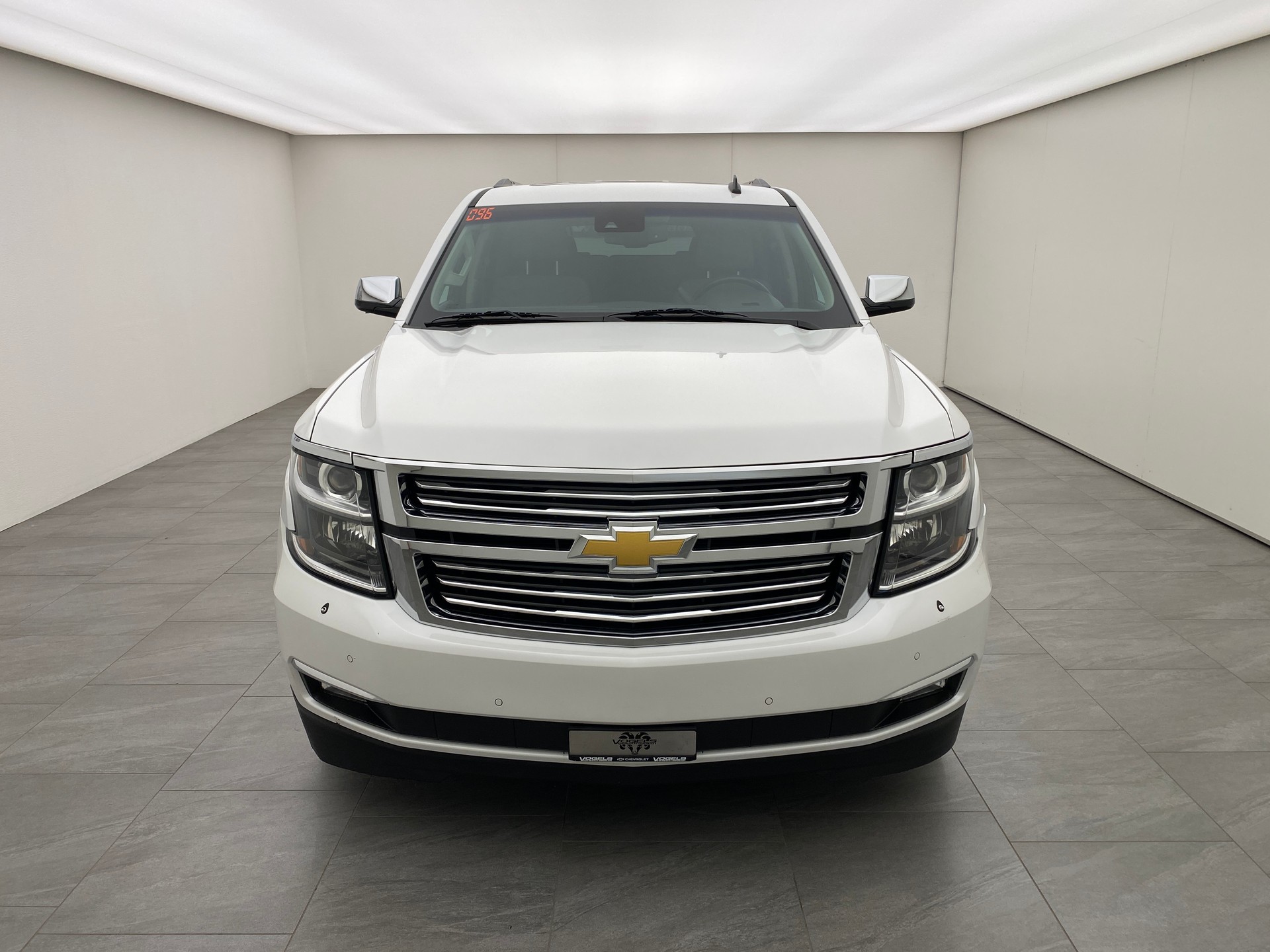 CHEVROLET Suburban 5.3 Premier-image-1