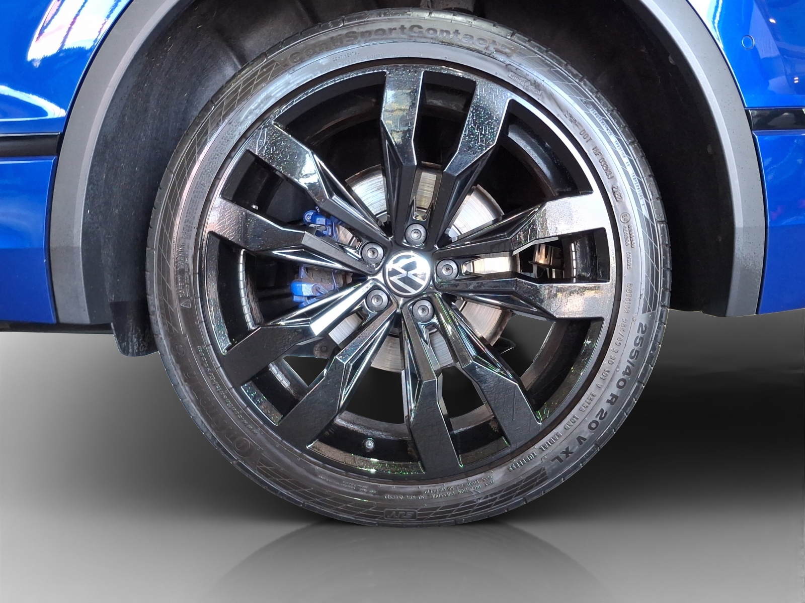 VW Tiguan 2.0TSI R-Line 4Motion DSG-image-13