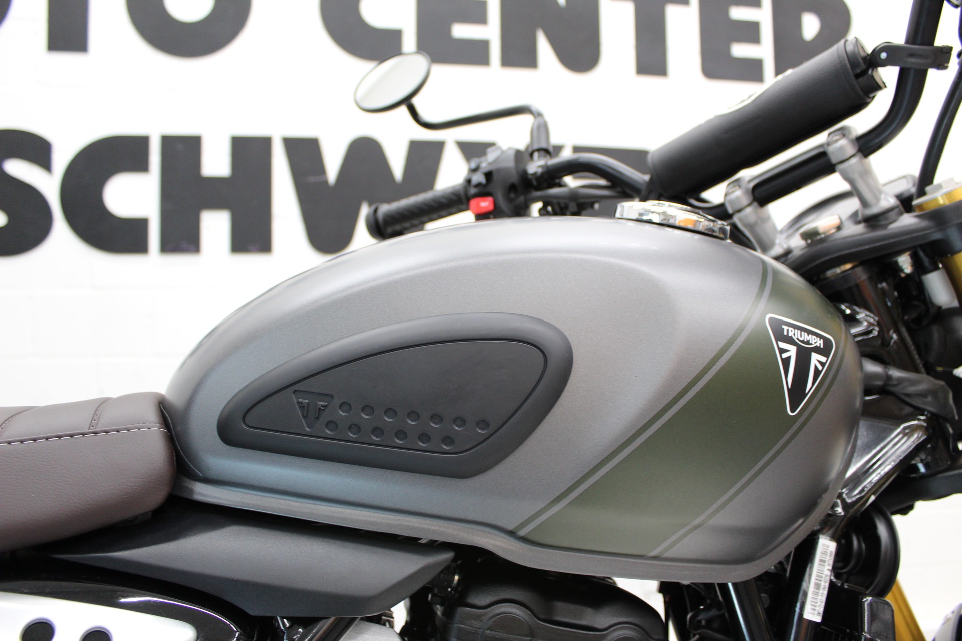 TRIUMPH Scrambler 400 X-image-6