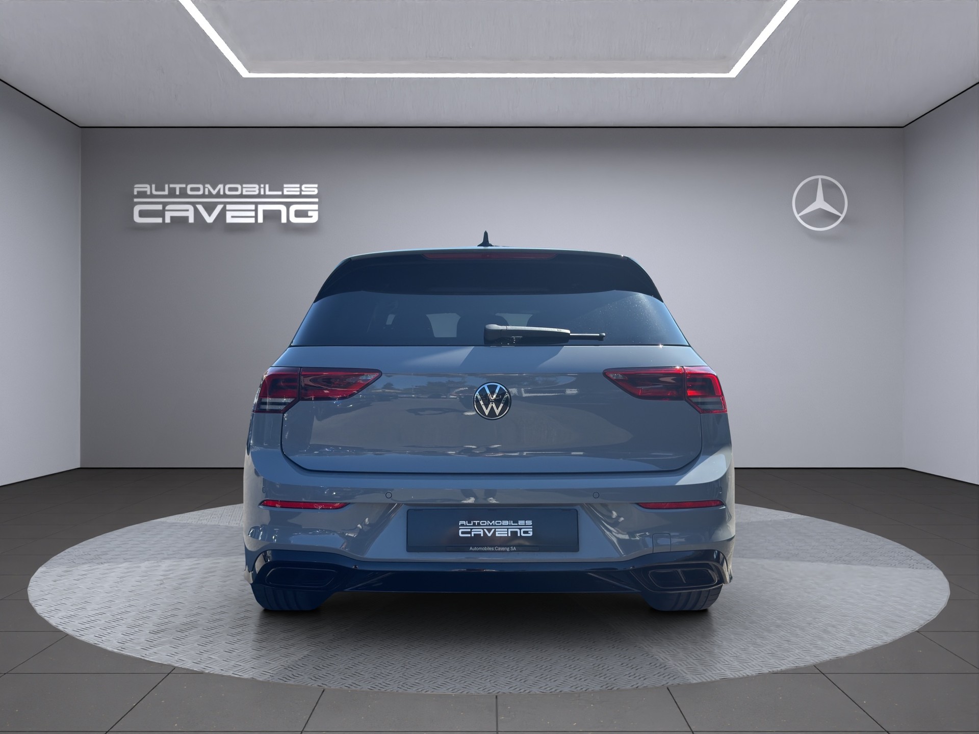 VW Golf 1.5 eTSI mHEV ACT R-Line DSG-image-3