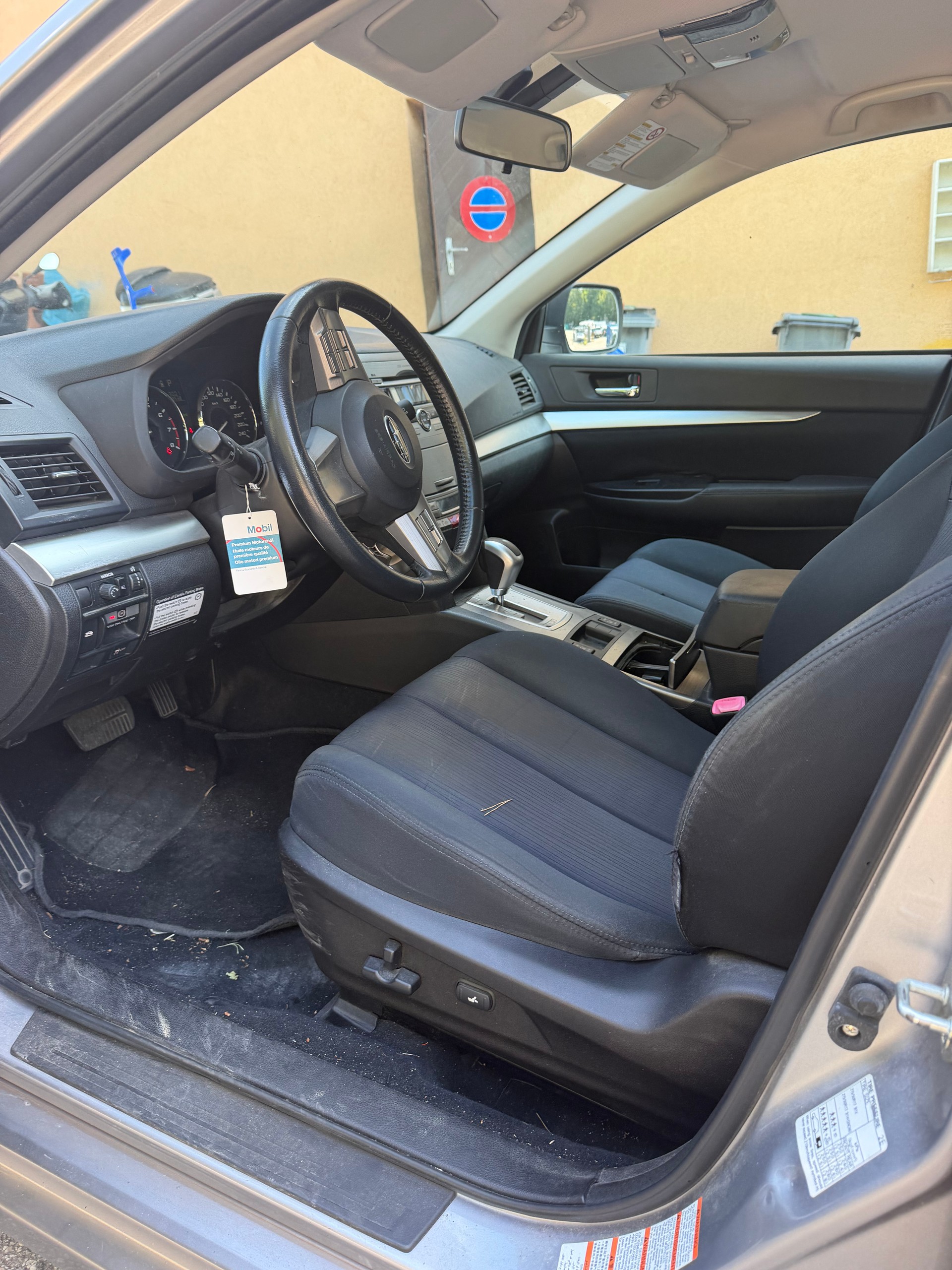 SUBARU Legacy 2.5i Swiss AWD Lineartronic-image-8
