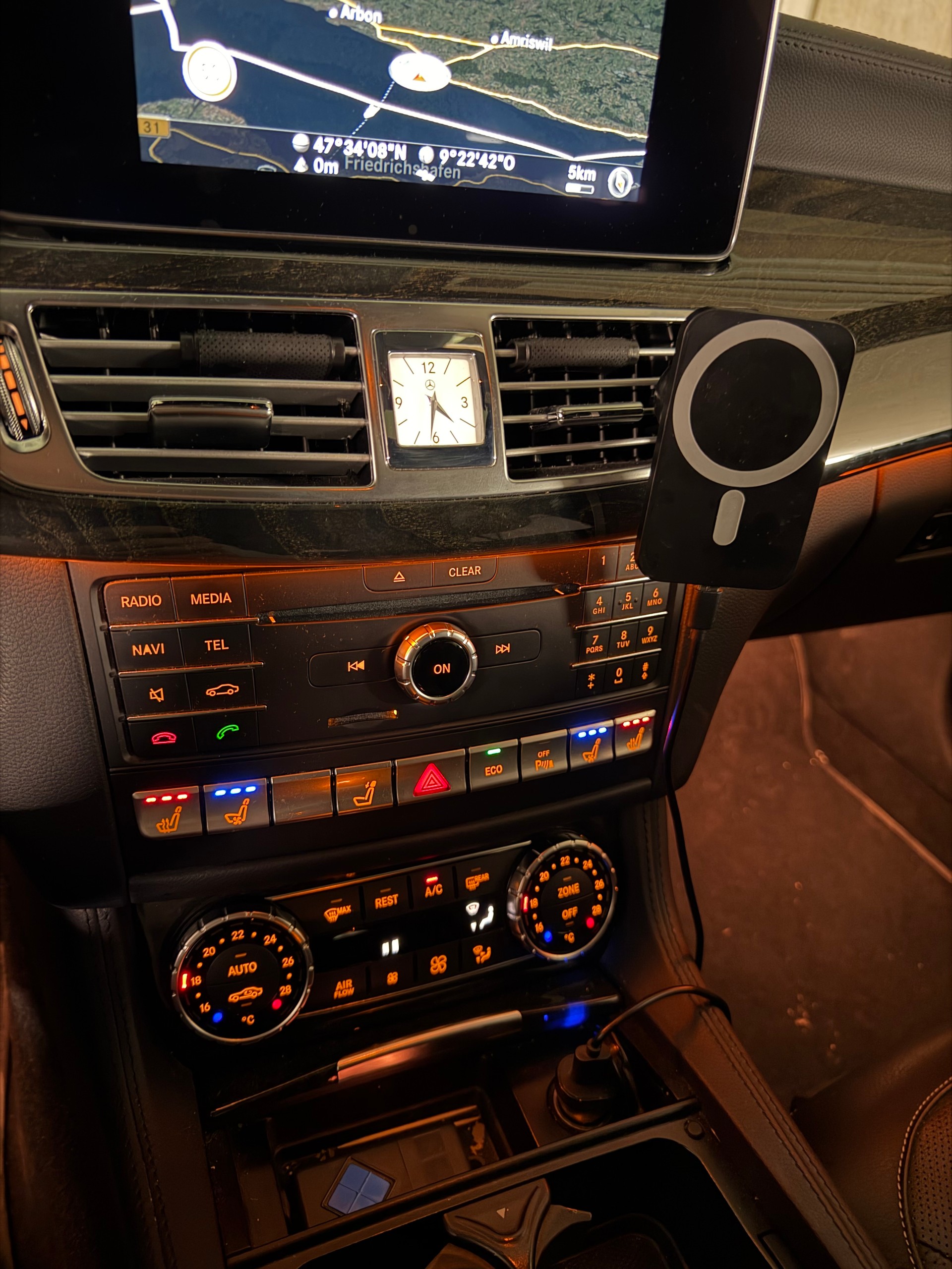 MERCEDES-BENZ CLS 350-image-3