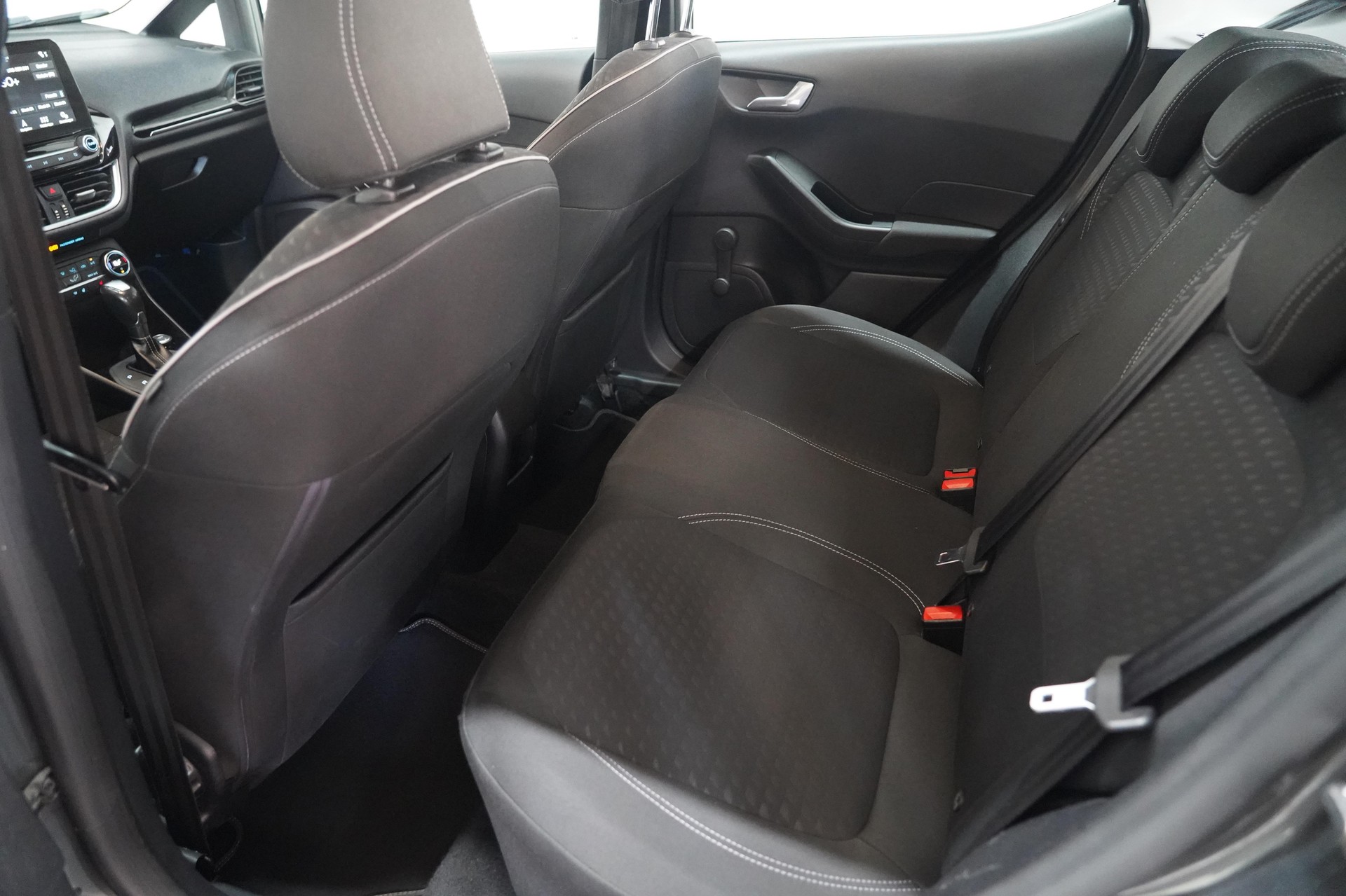 FORD Fiesta 1.0 SCTi Business Automat-image-11