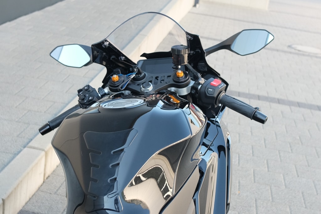 YAMAHA R7 ABS-image-4