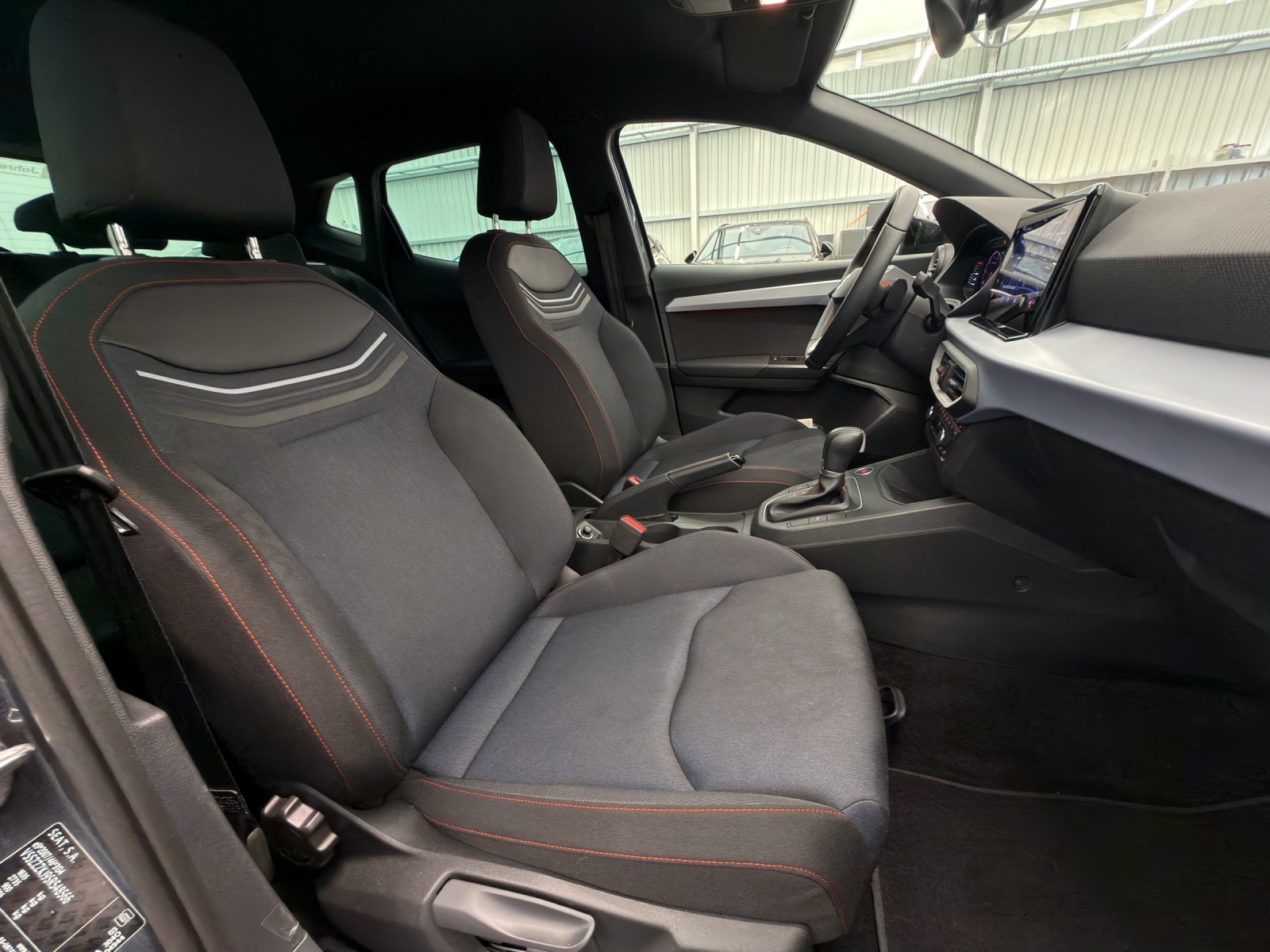 SEAT Ibiza 1.0 EcoTSI FR DSG - Navi - Rückfahrkamera - ACC-image-11