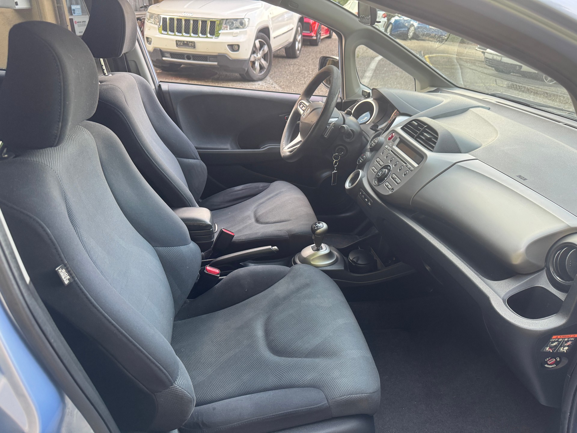 HONDA Jazz 1.4i Elegance i-Shift-image-12