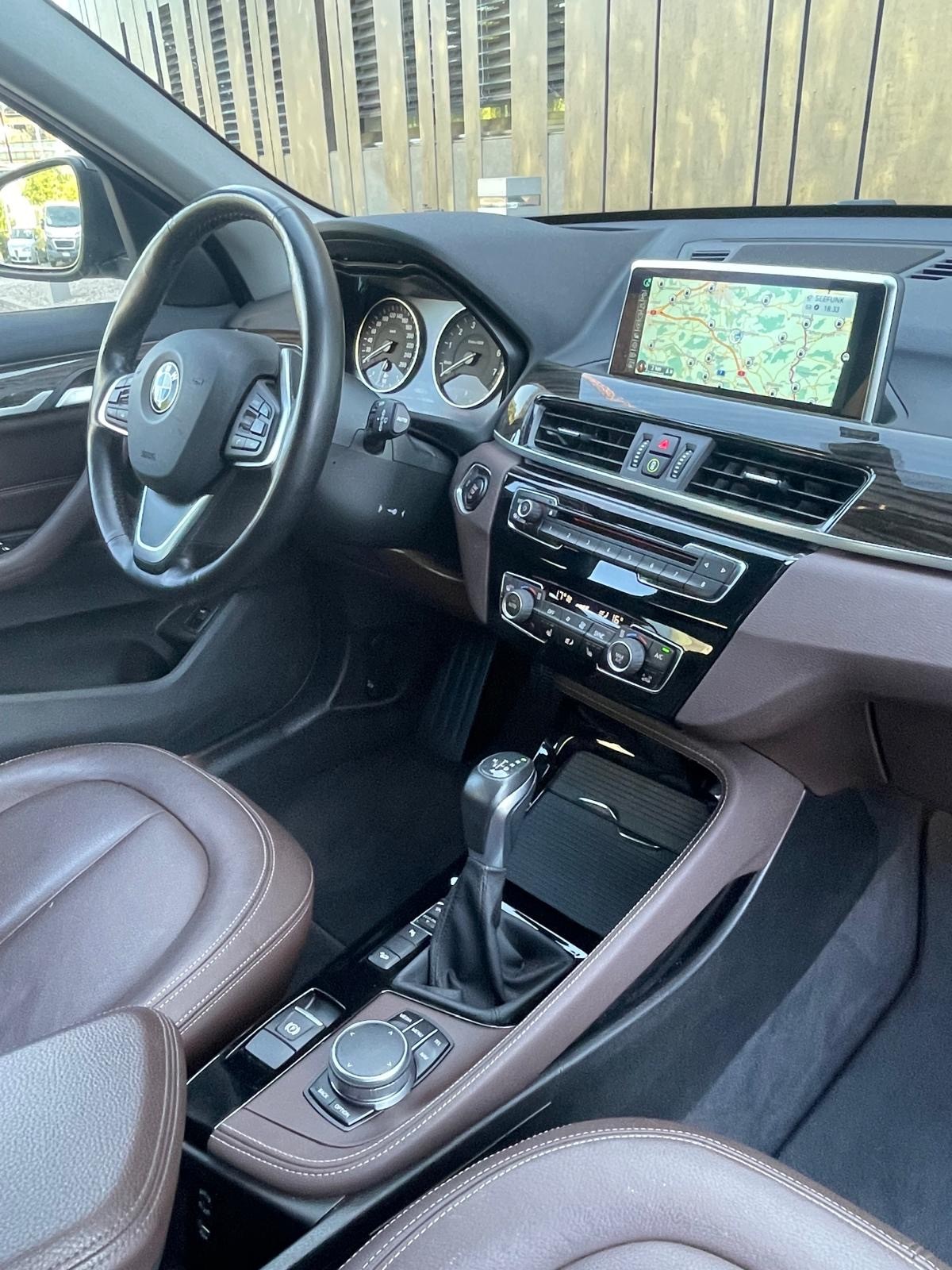 BMW X1 xDrive 25i Steptronic-image-20