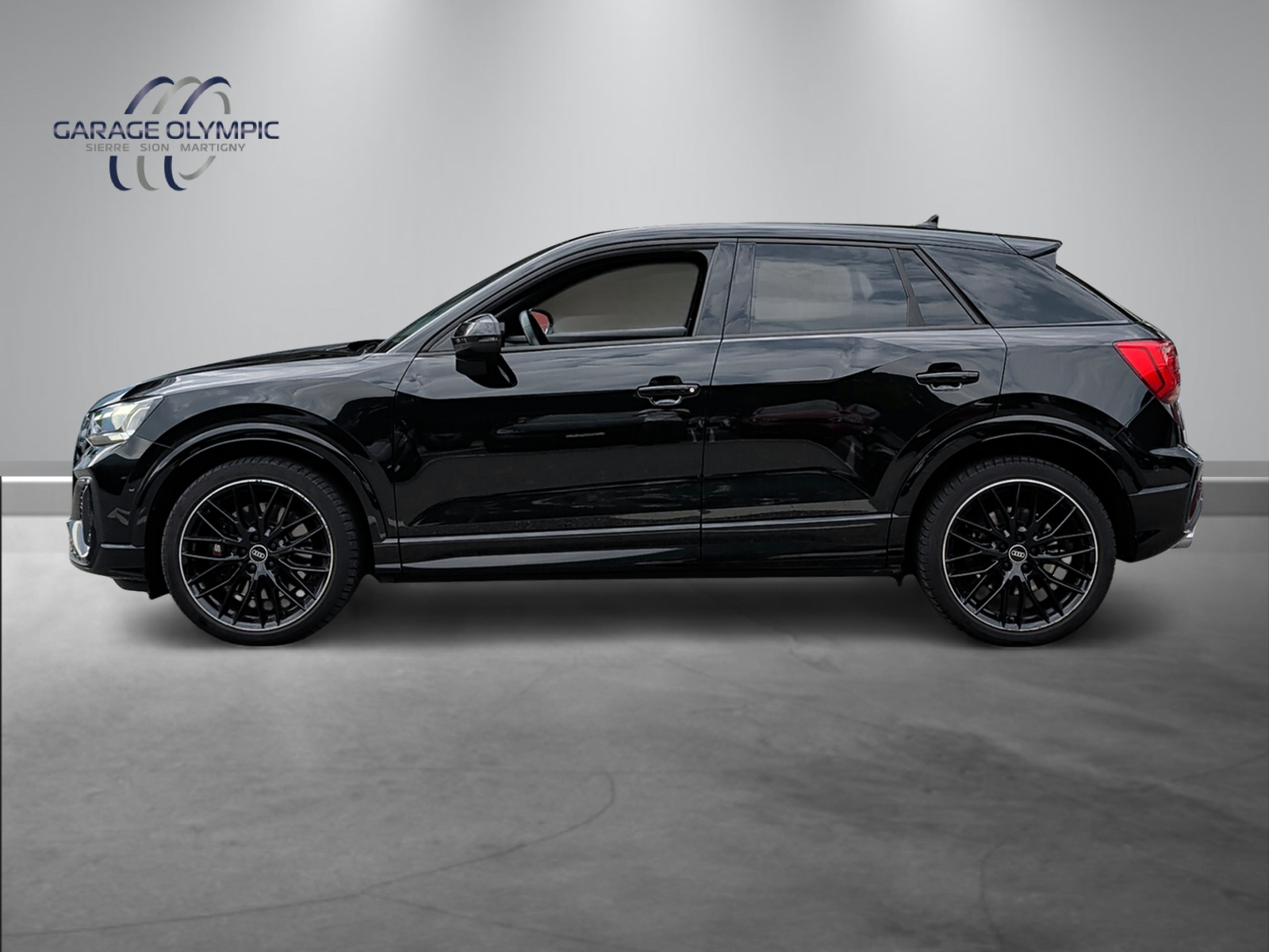AUDI SQ2 TFSI quattro S-tronic-image-4