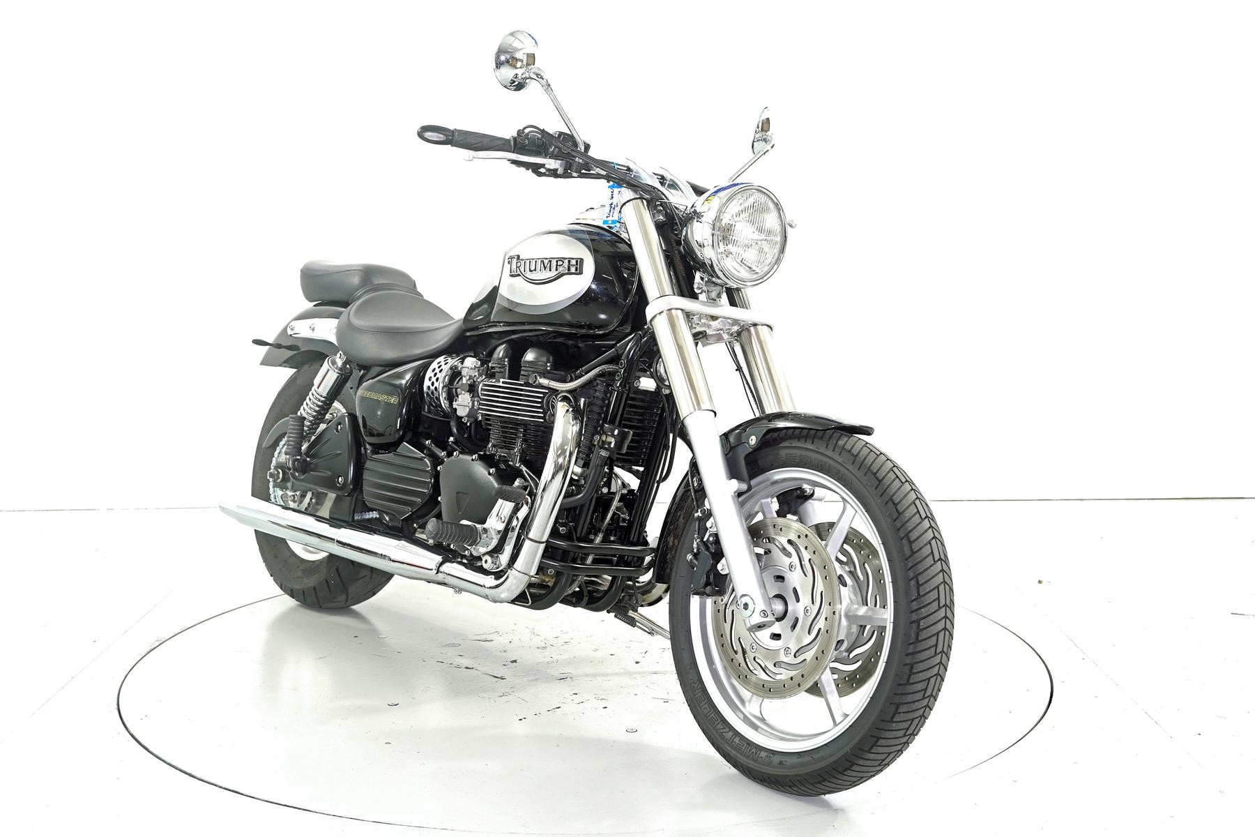 TRIUMPH Speedmaster-showroom-element-1