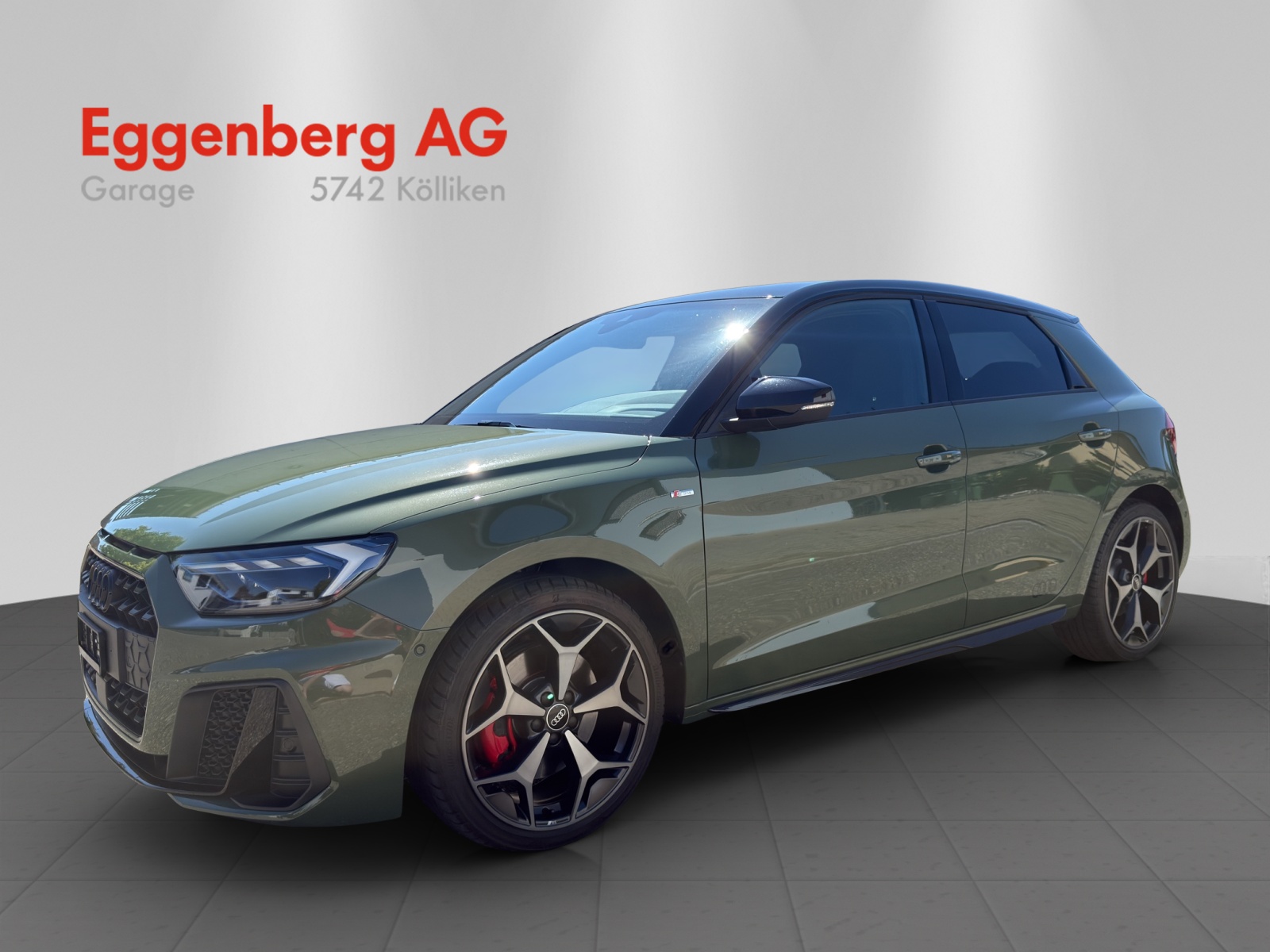 AUDI A1 Sportback 40 TFSI S Line S-tronic, districtgrün met.-image-0