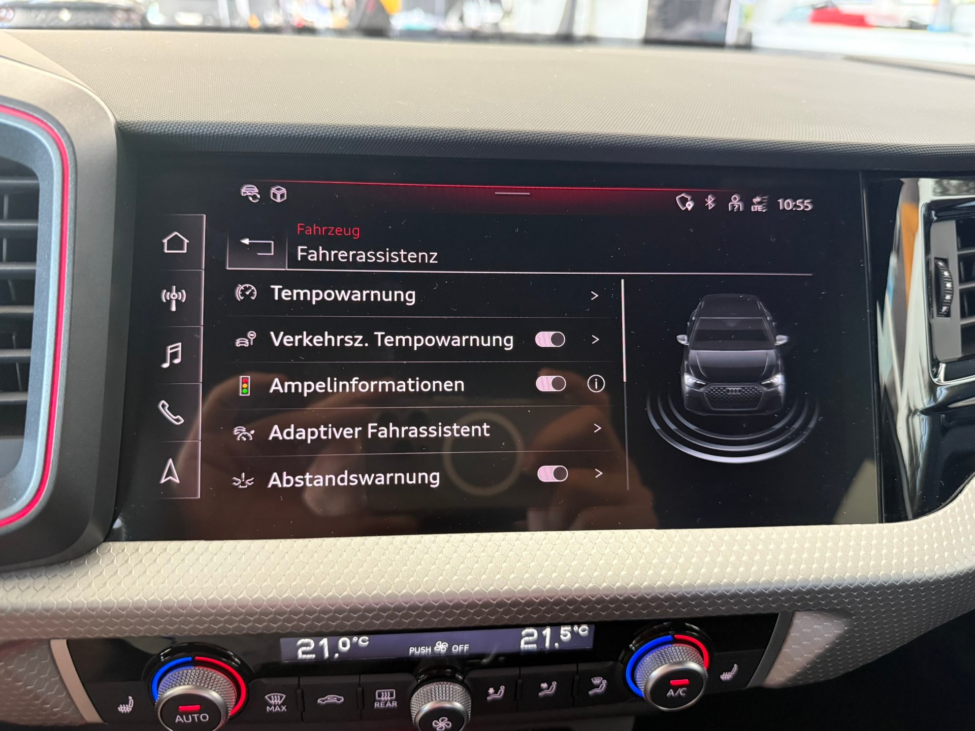 AUDI A1 Sportback 40 TFSI S Line S-tronic, districtgrün met.-image-18