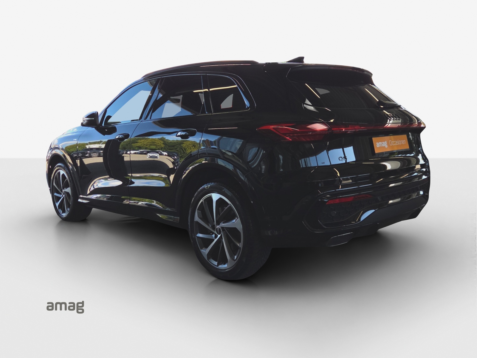 AUDI Q5 TFSI quatto 150 kW S-tronic-image-2