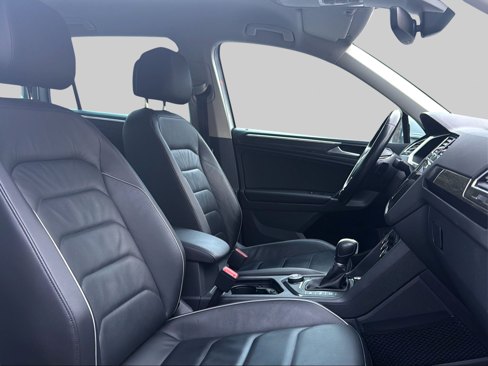 VW Tiguan 2.0TSI Highline 4Motion DSG-image-12