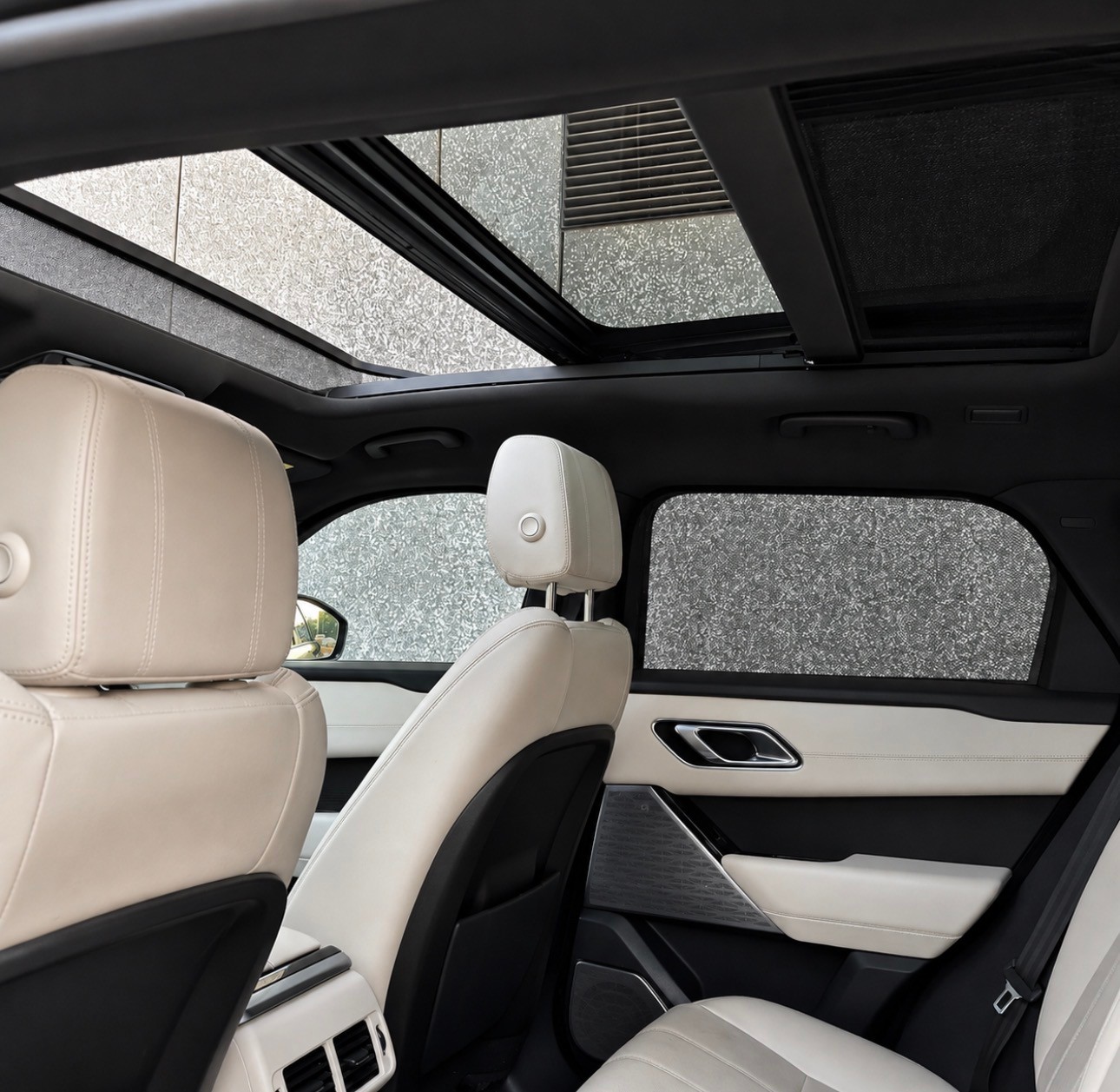 LAND ROVER Range Rover Velar R-Dynamic D 240 SE Automatic-image-5
