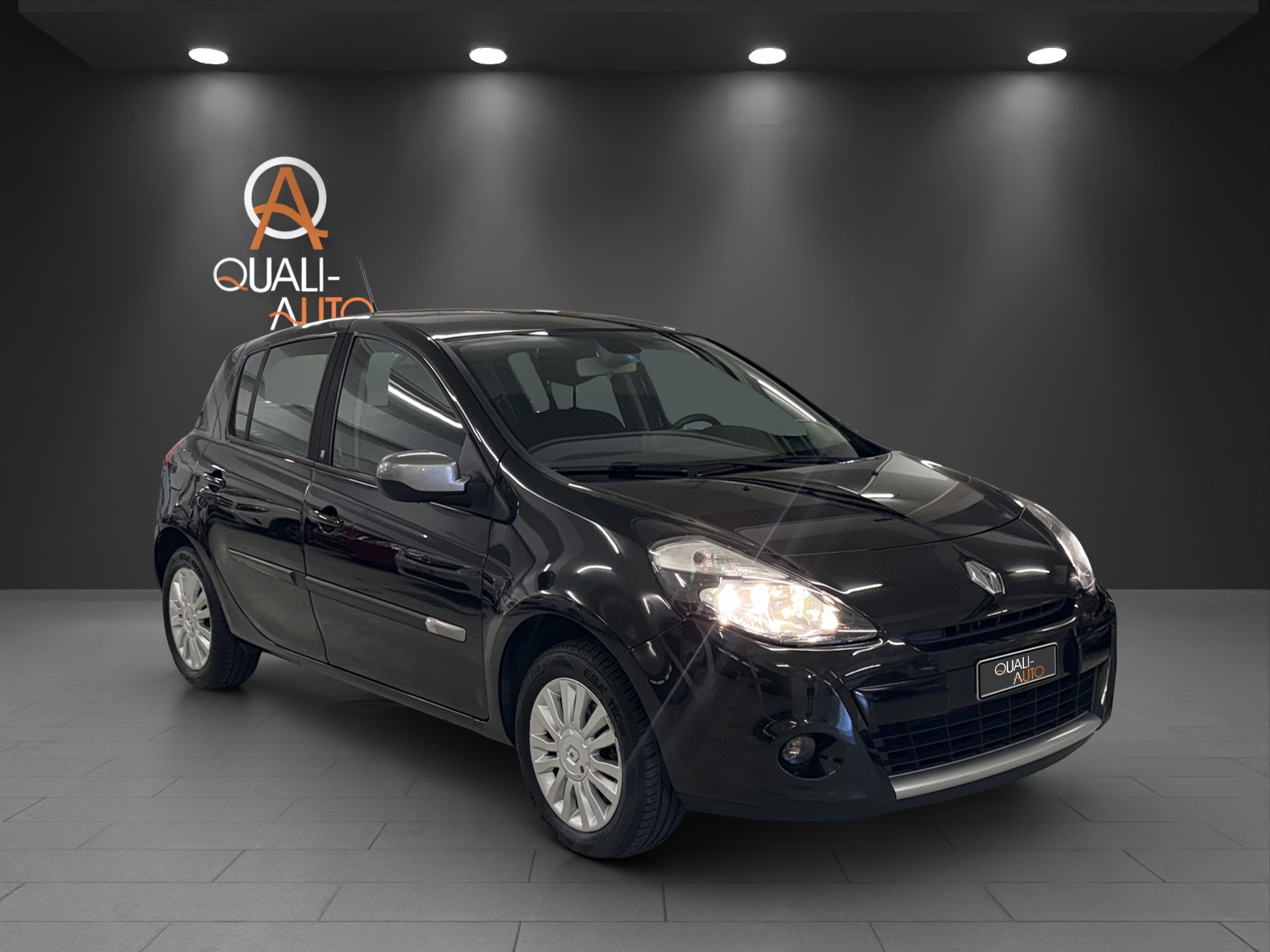 RENAULT Clio 1.6 16V 20th Edition Automatic