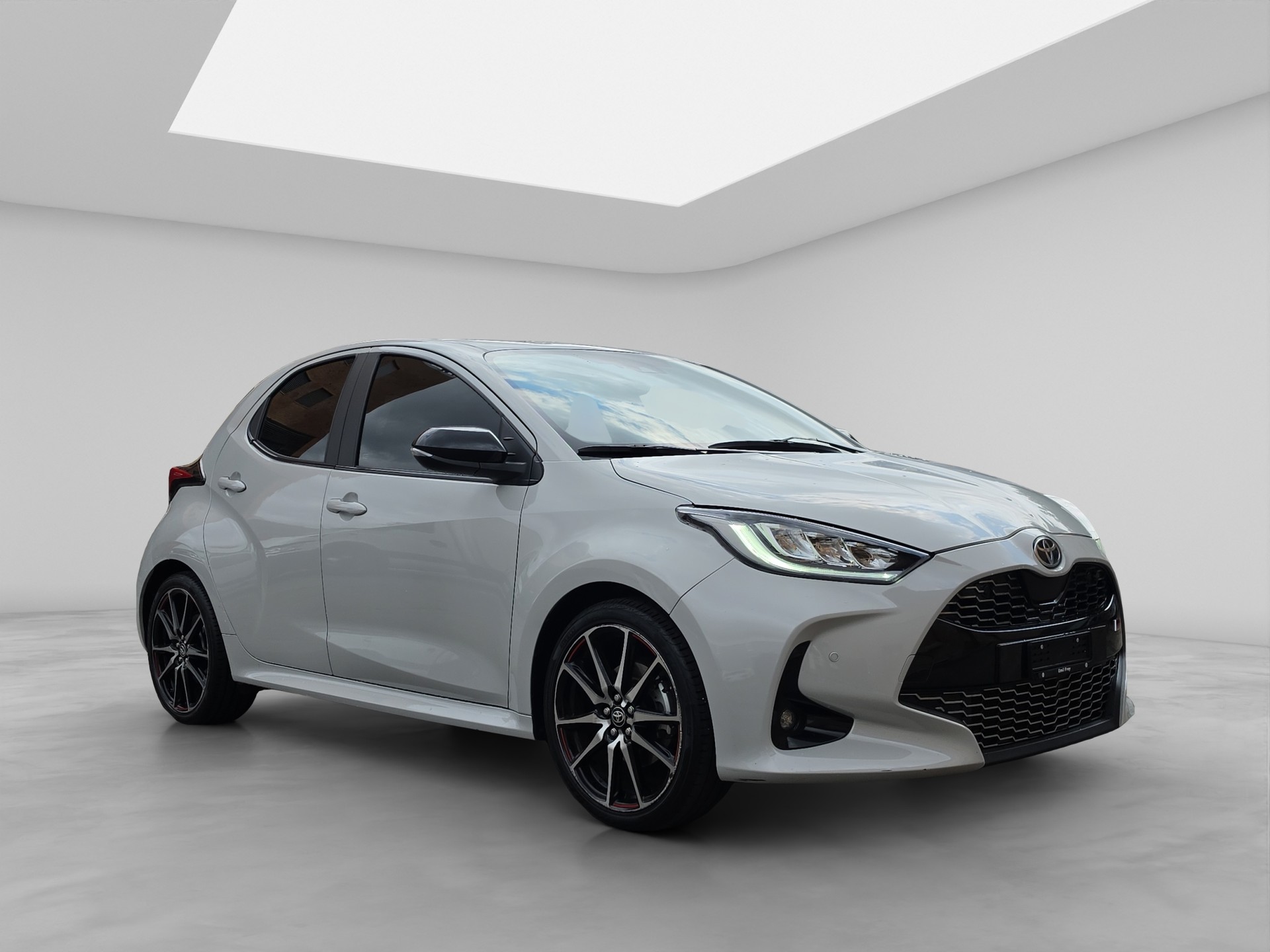 TOYOTA Yaris 1.5 GR Sport e-CVT-image-7