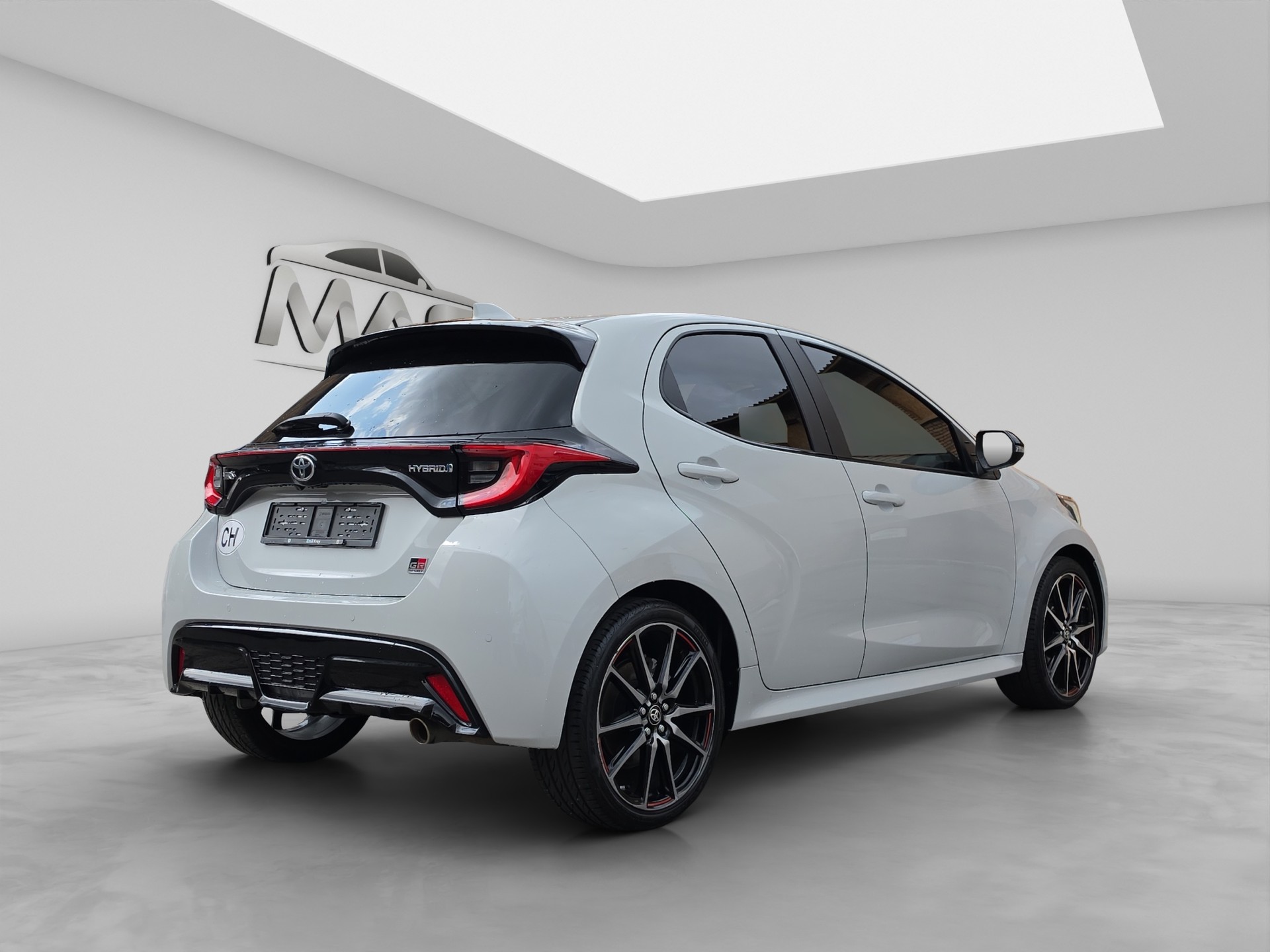 TOYOTA Yaris 1.5 GR Sport e-CVT-image-5