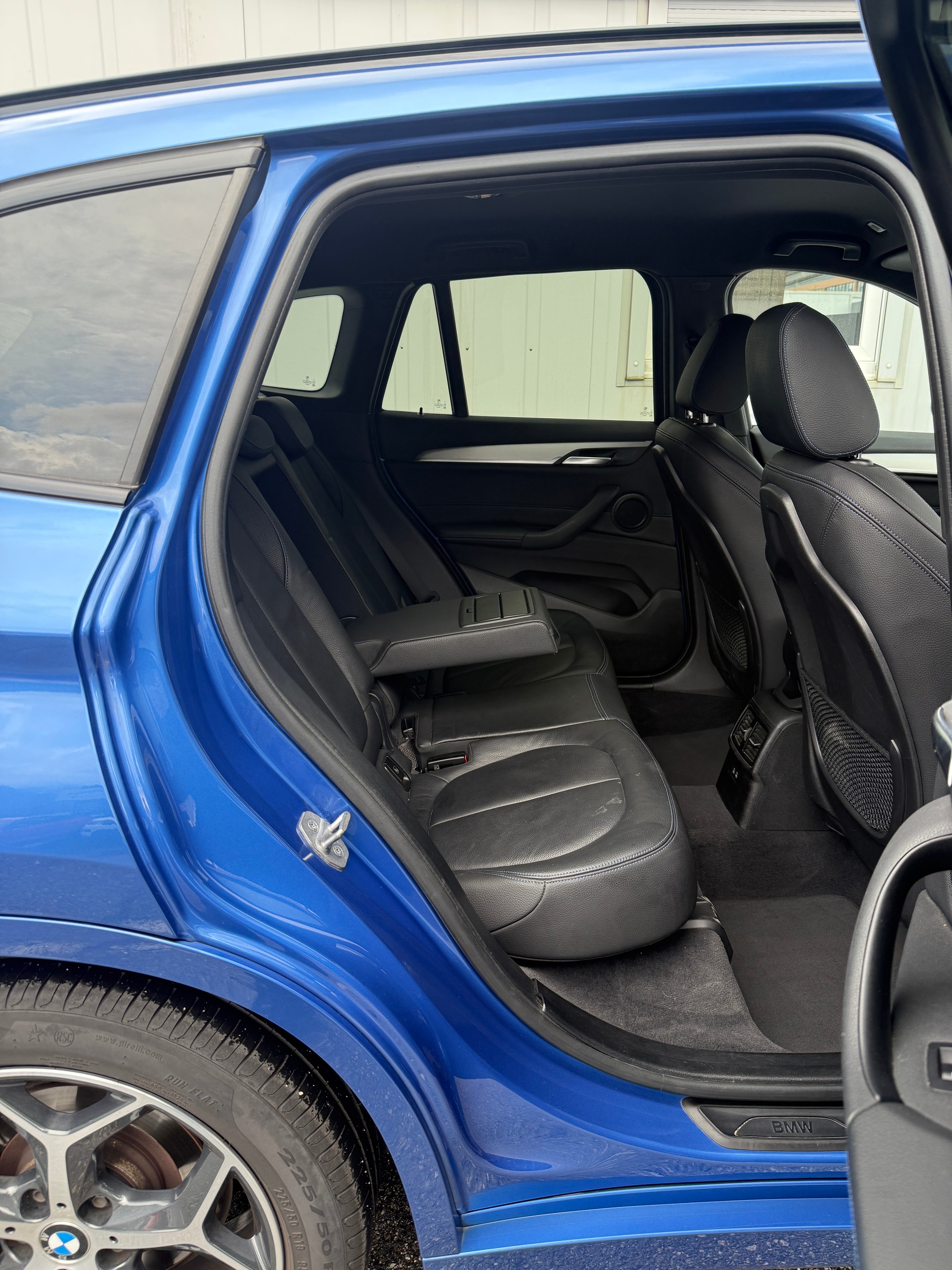 BMW X1 xDrive 20d M Sport Steptronic *1.HAND*AHK*DAB*LEDER*8-FACH*-image-12