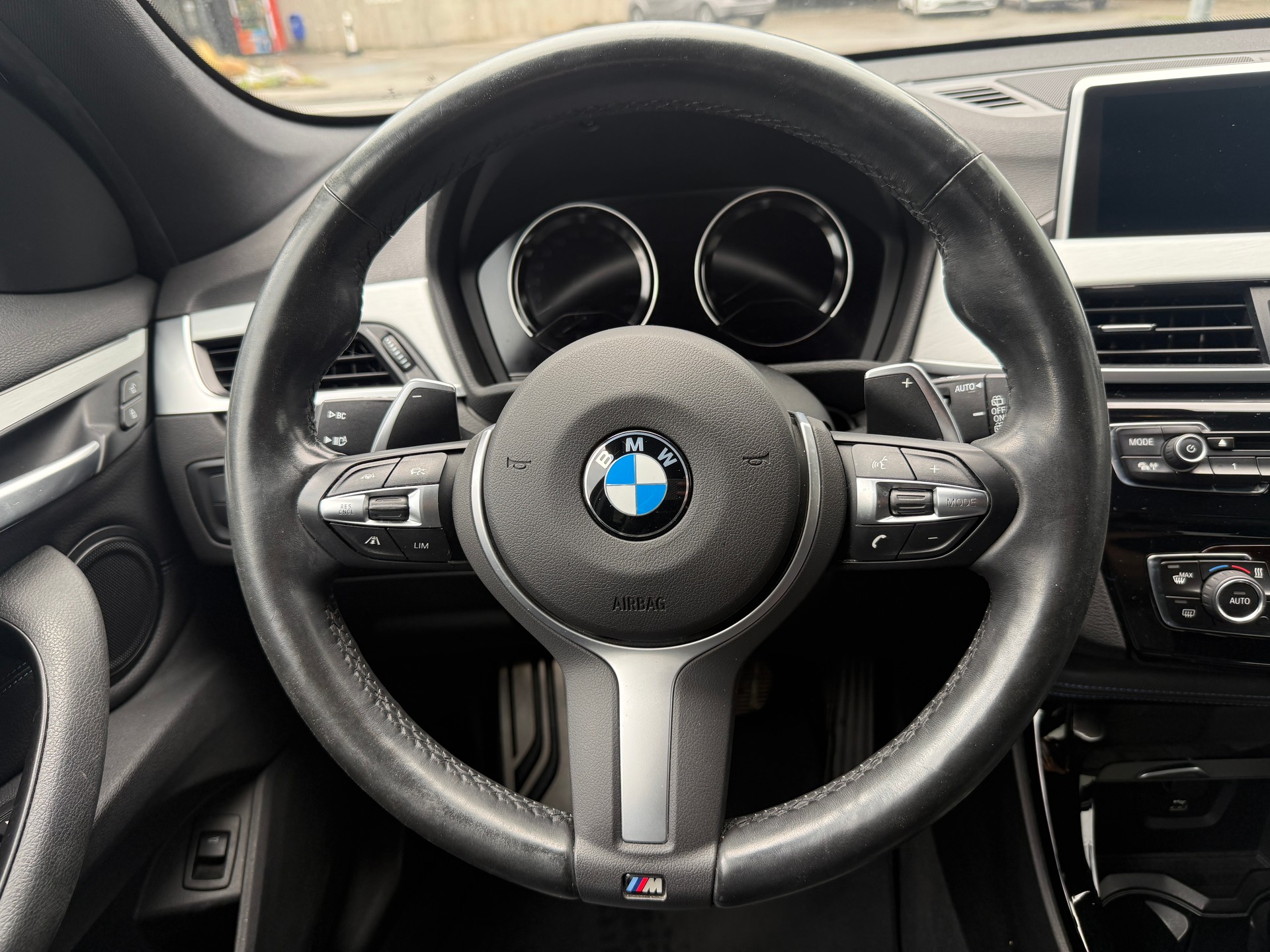 BMW X1 xDrive 20d M Sport Steptronic *1.HAND*AHK*DAB*LEDER*8-FACH*-image-18
