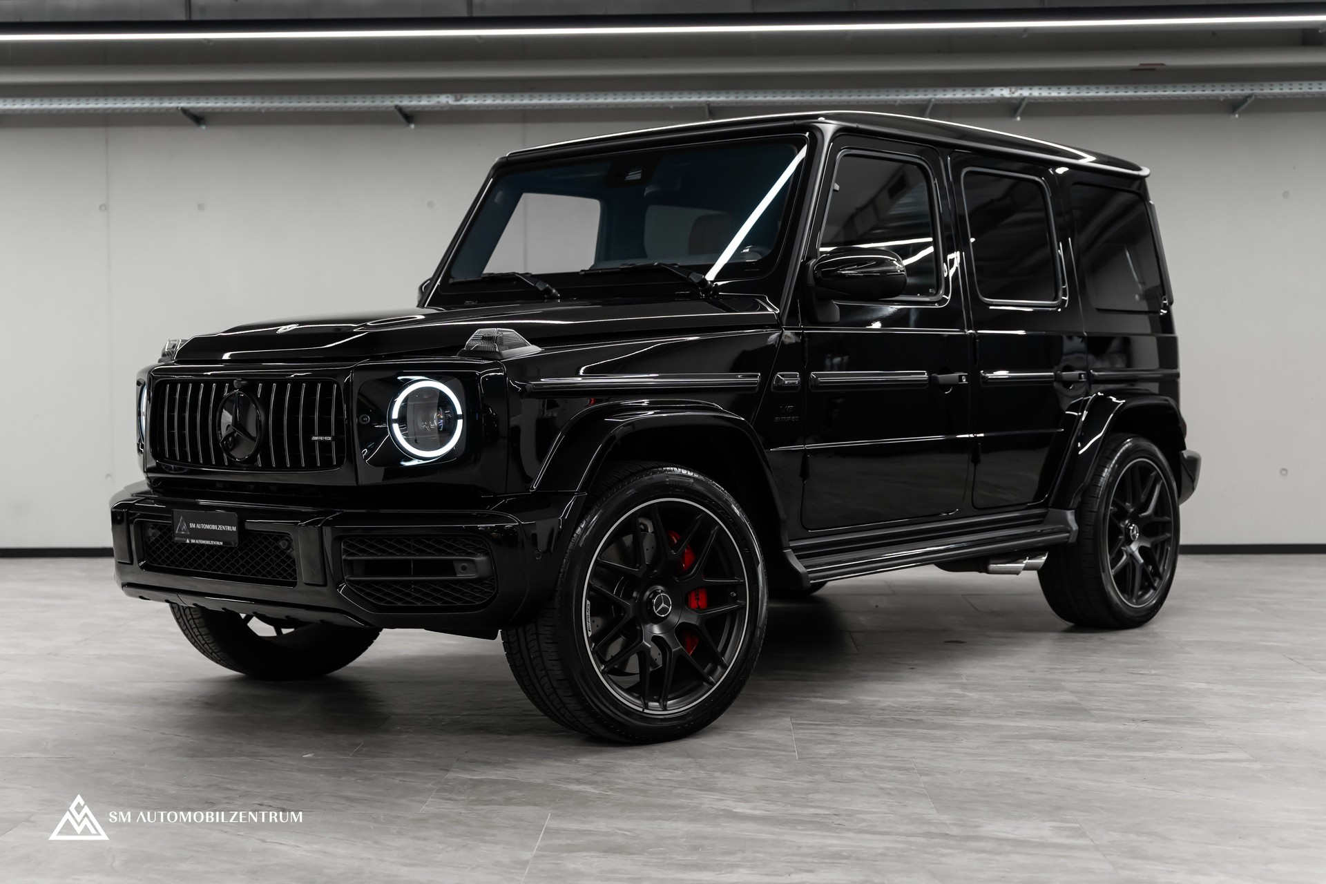 MERCEDES-BENZ G 63 AMG Manufaktur / Vollausstattung / Panorama / 360° / Sitzbelüftung / Massage
